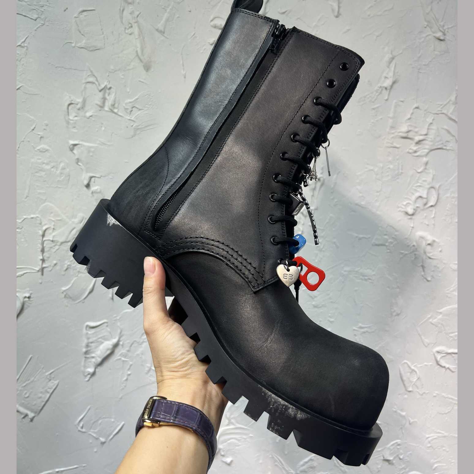Balenciaga Hummer Lace-Up Bootie In Black - DesignerGu