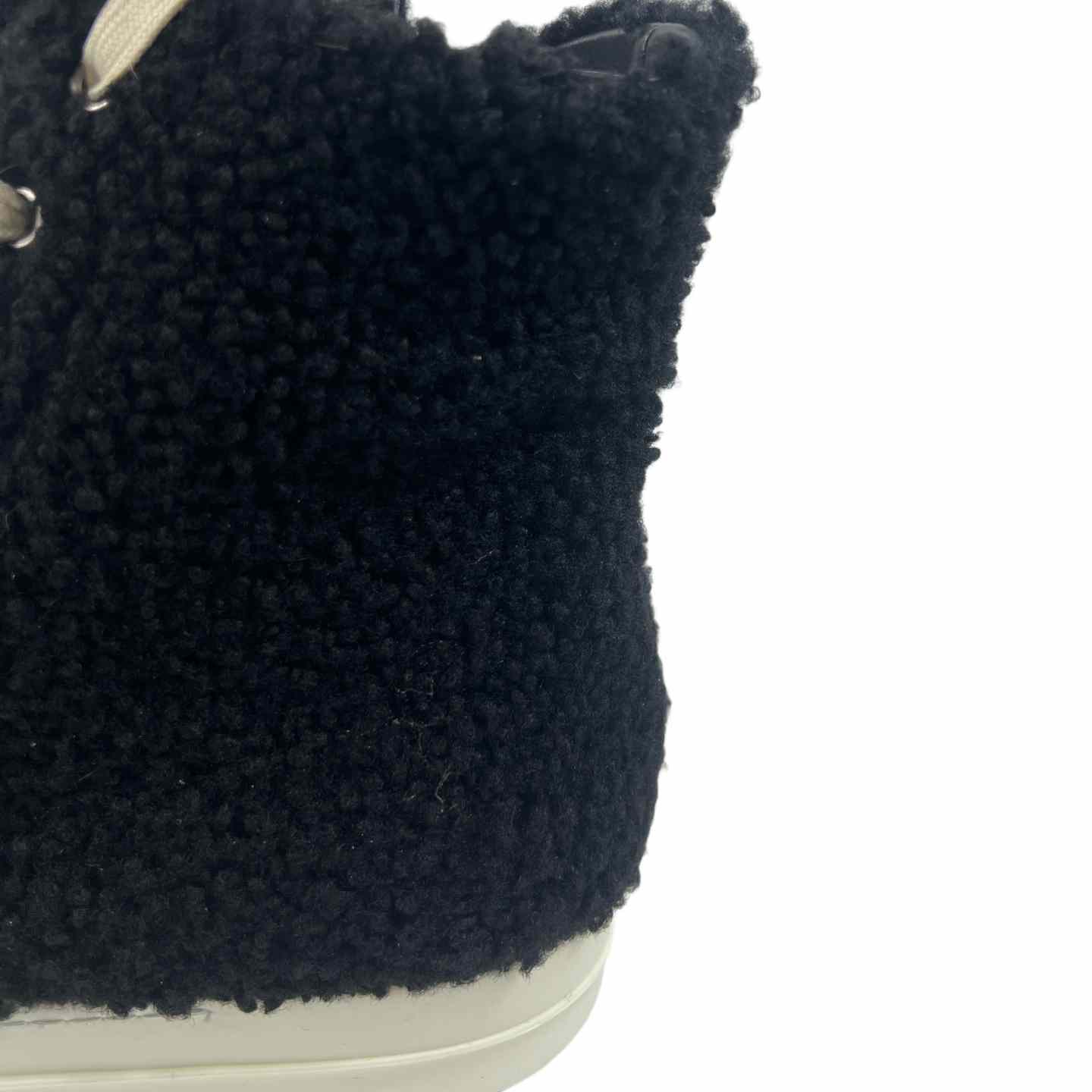 Rick Owens Fur High Top Sneakers - DesignerGu