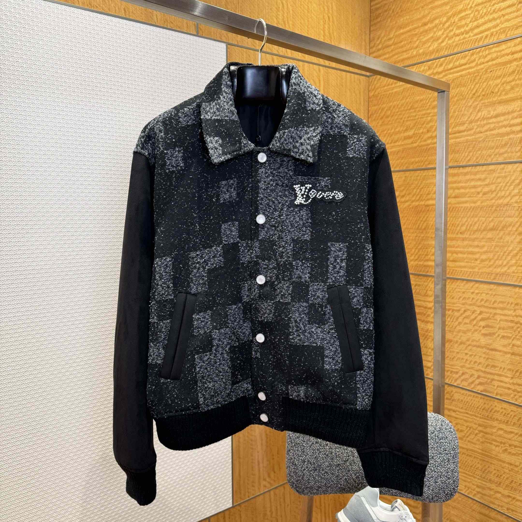 Louis Vuitton Mix Leather Varsity Blouson   1AHBV6 - DesignerGu