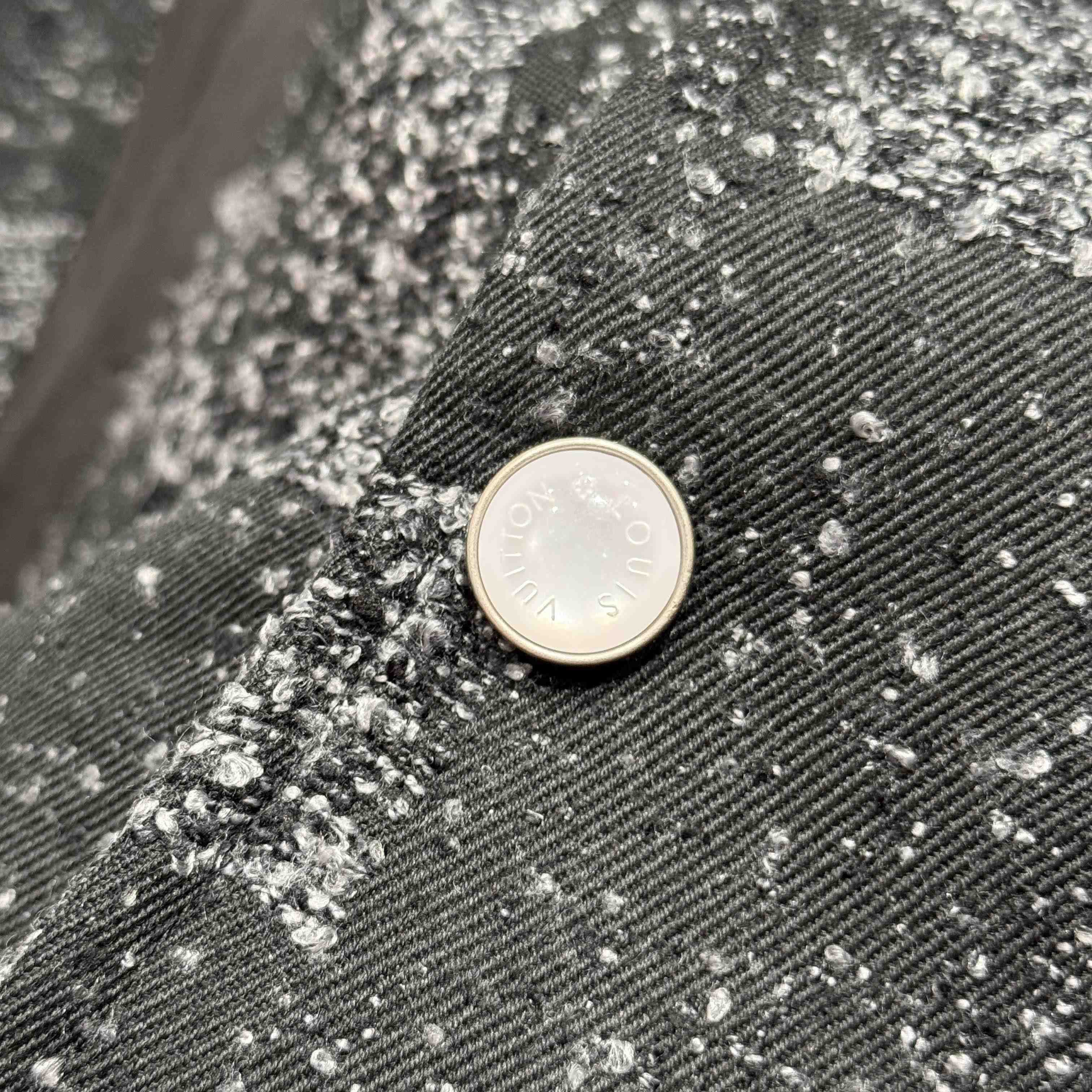 Louis Vuitton Mix Leather Varsity Blouson   1AHBV6 - DesignerGu