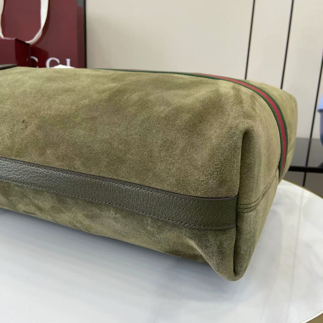 Gucci Ophidia Medium Tote Bag - DesignerGu