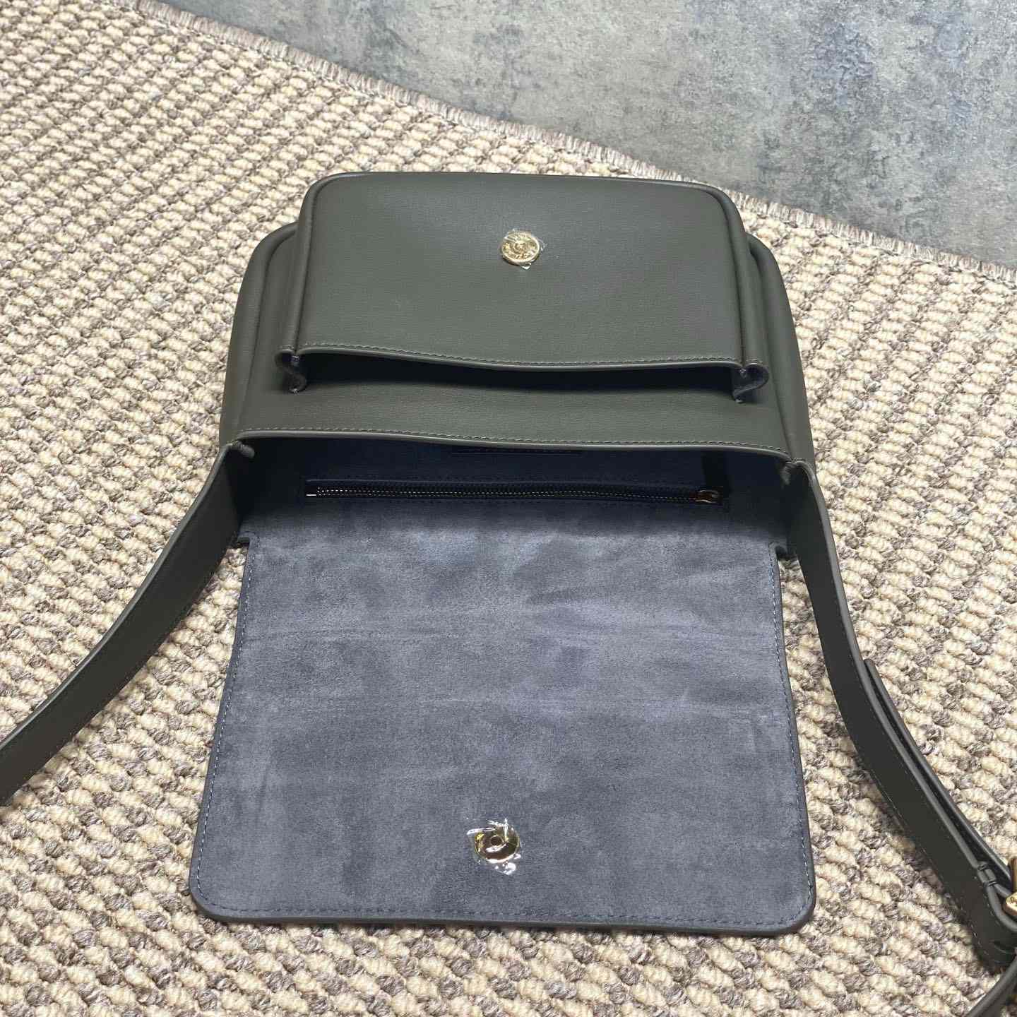 Saint Laurent Niki Satchel In Leather - DesignerGu