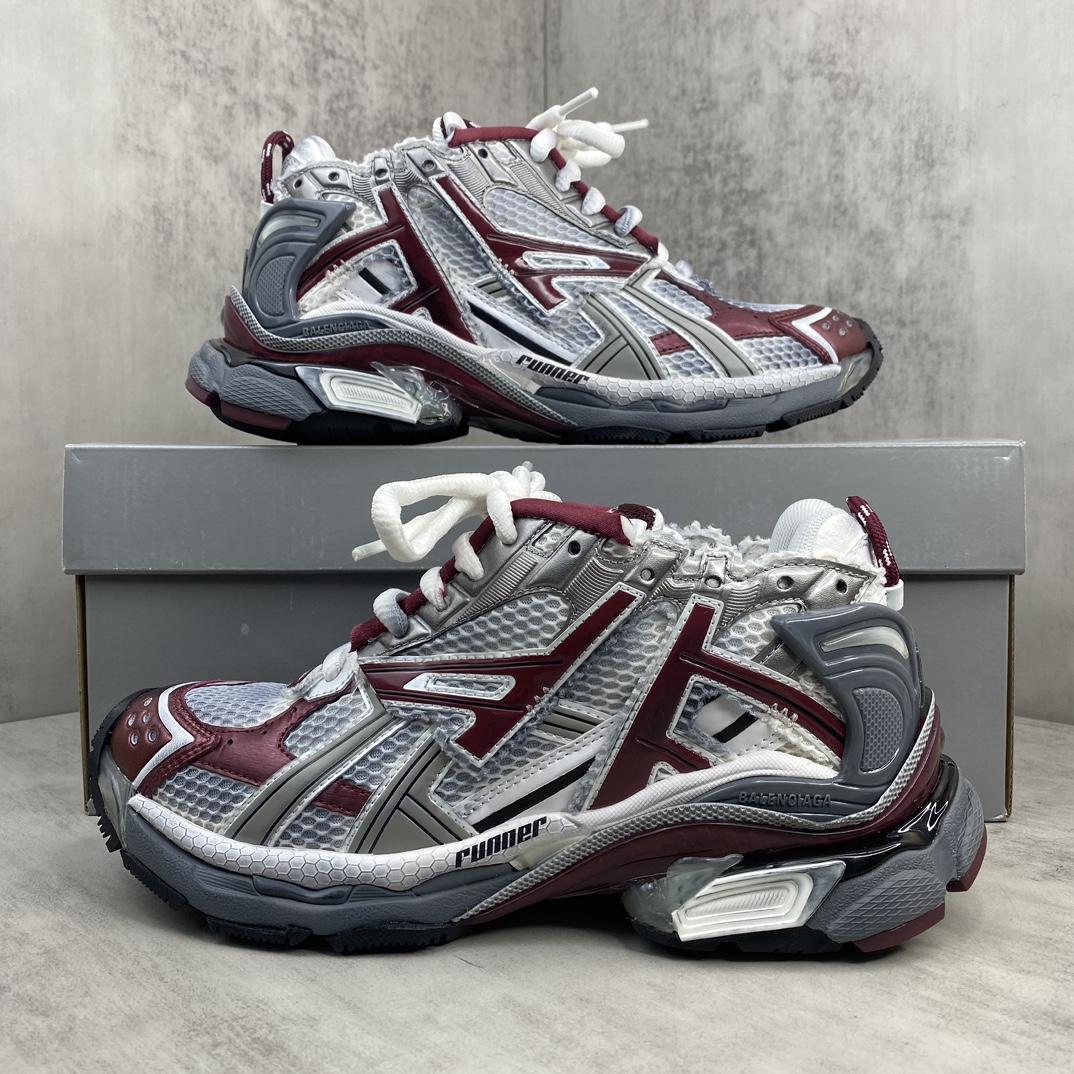 Balenciaga Runner Sneakers - DesignerGu