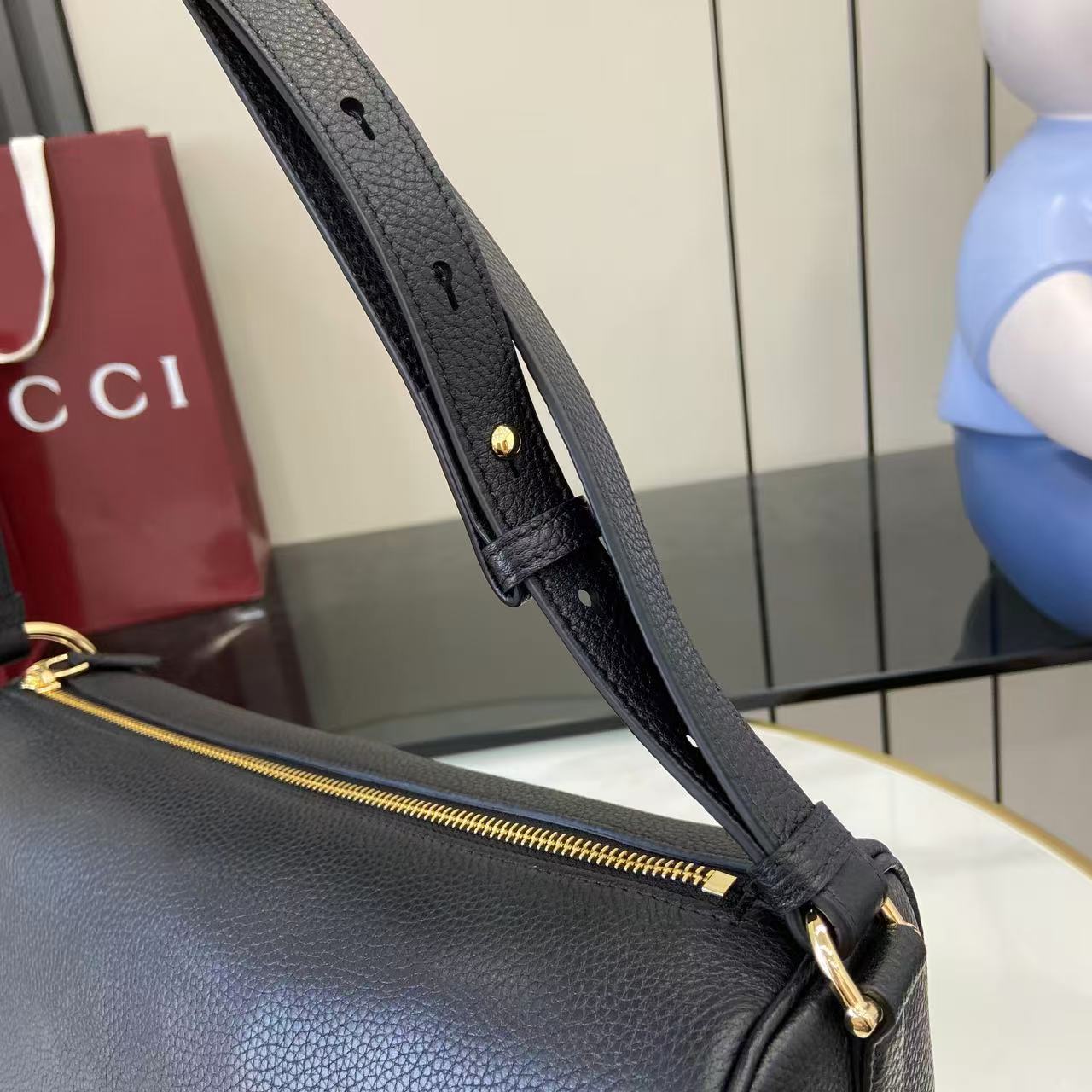 Gucci Half Horsebit Medium Shoulder Bag - DesignerGu