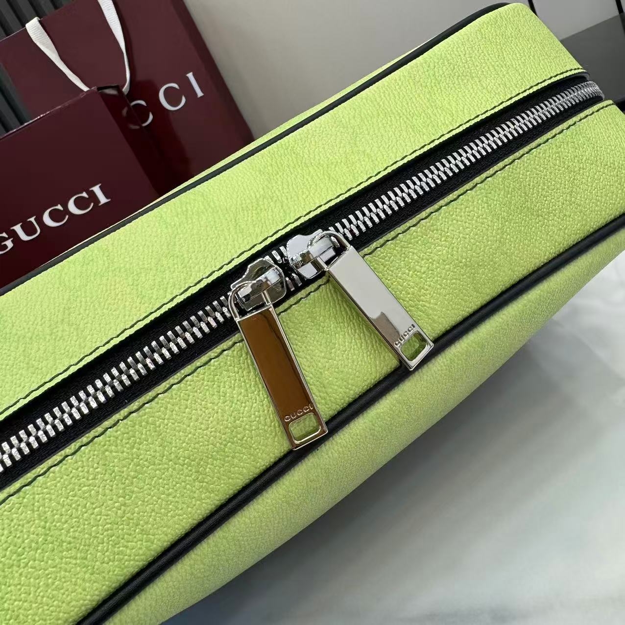 Gucci Chroma Medium Crossbody Bag - DesignerGu