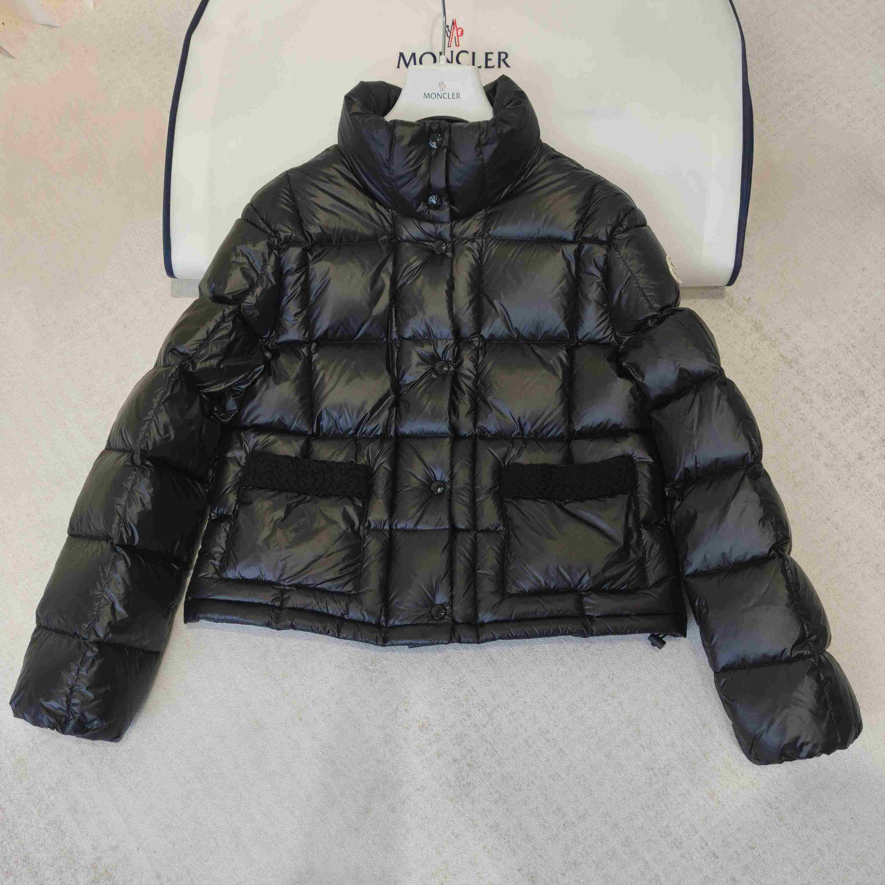 Moncler Jarcieu Braided Trim Short Down Jacket  - DesignerGu