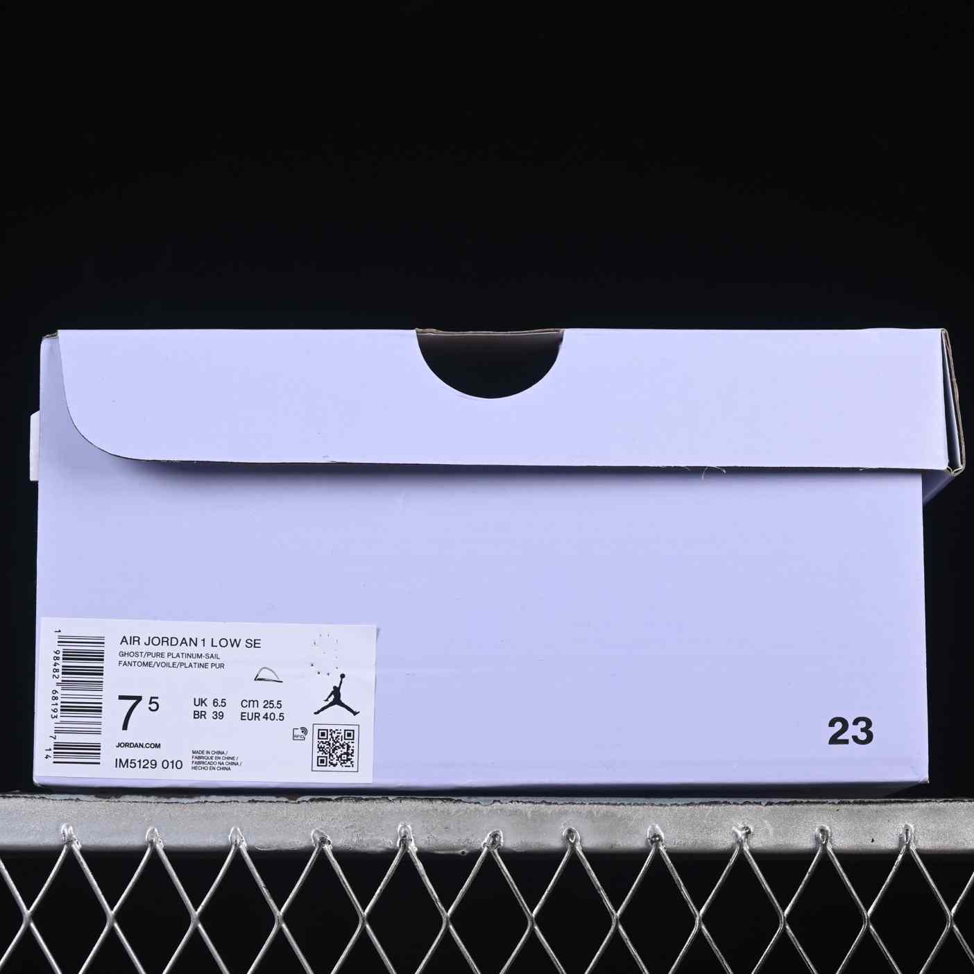  Air Jordan 1 Low “Royal Plaid” – IM5129-010  - DesignerGu