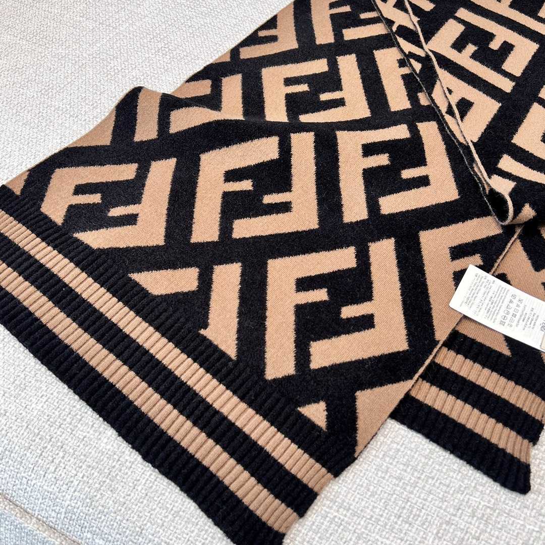 Fendi Scarf Wool Brown - DesignerGu