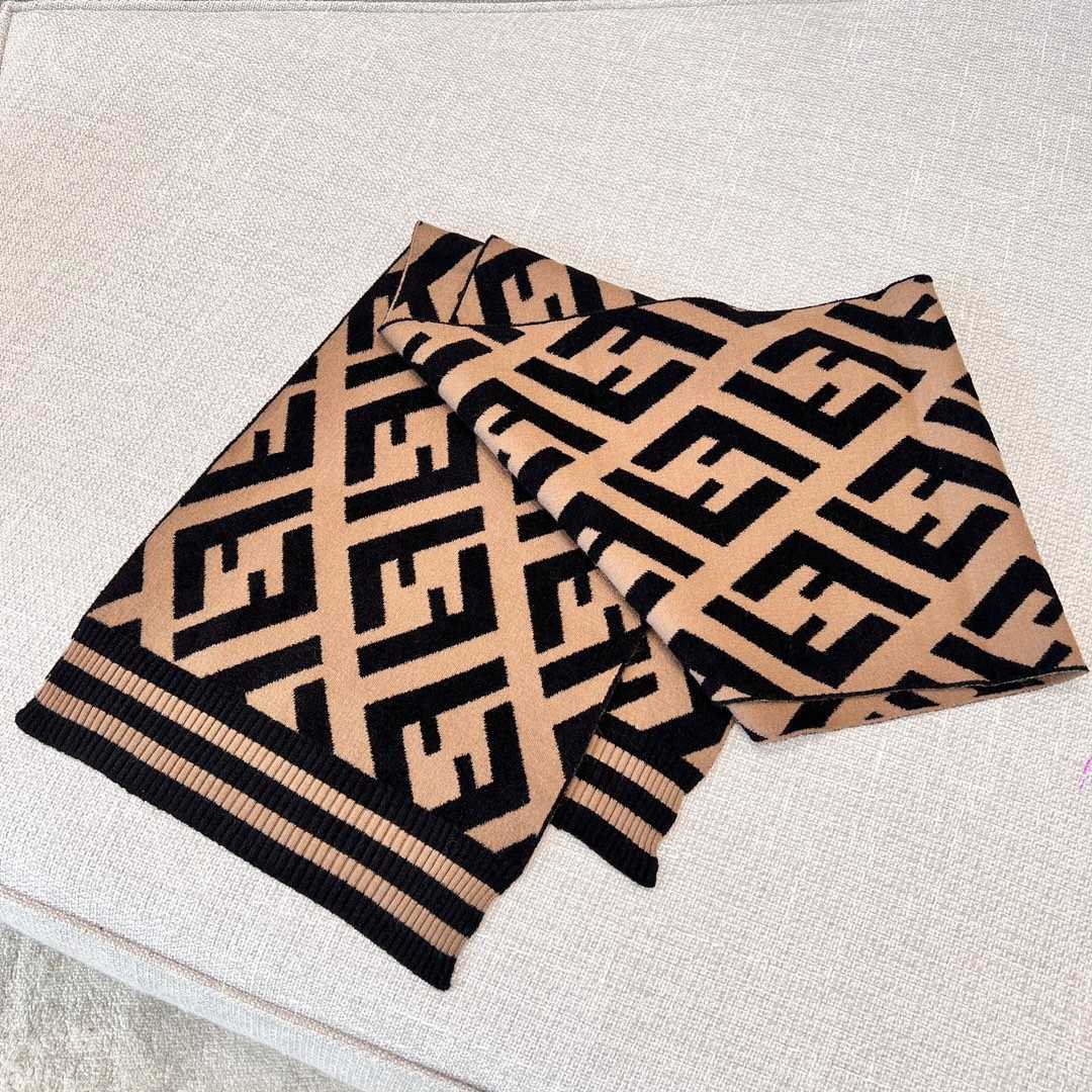 Fendi Scarf Wool Brown - DesignerGu