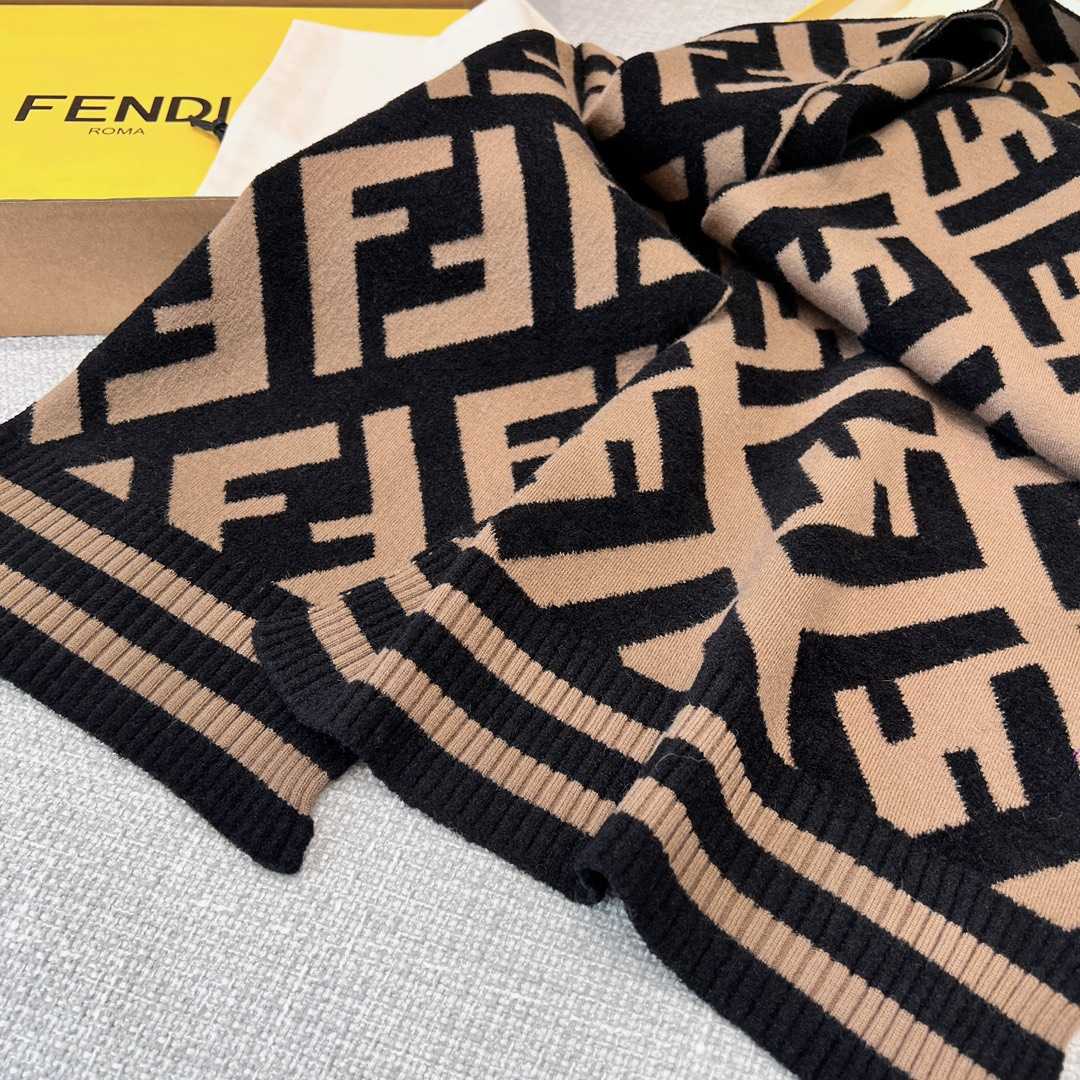Fendi Scarf Wool Brown - DesignerGu