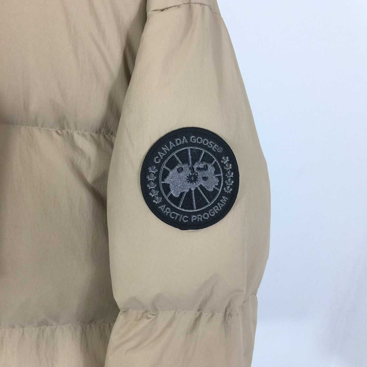 Canada Goose Lawrence Puffer Jacket  Black Label - DesignerGu