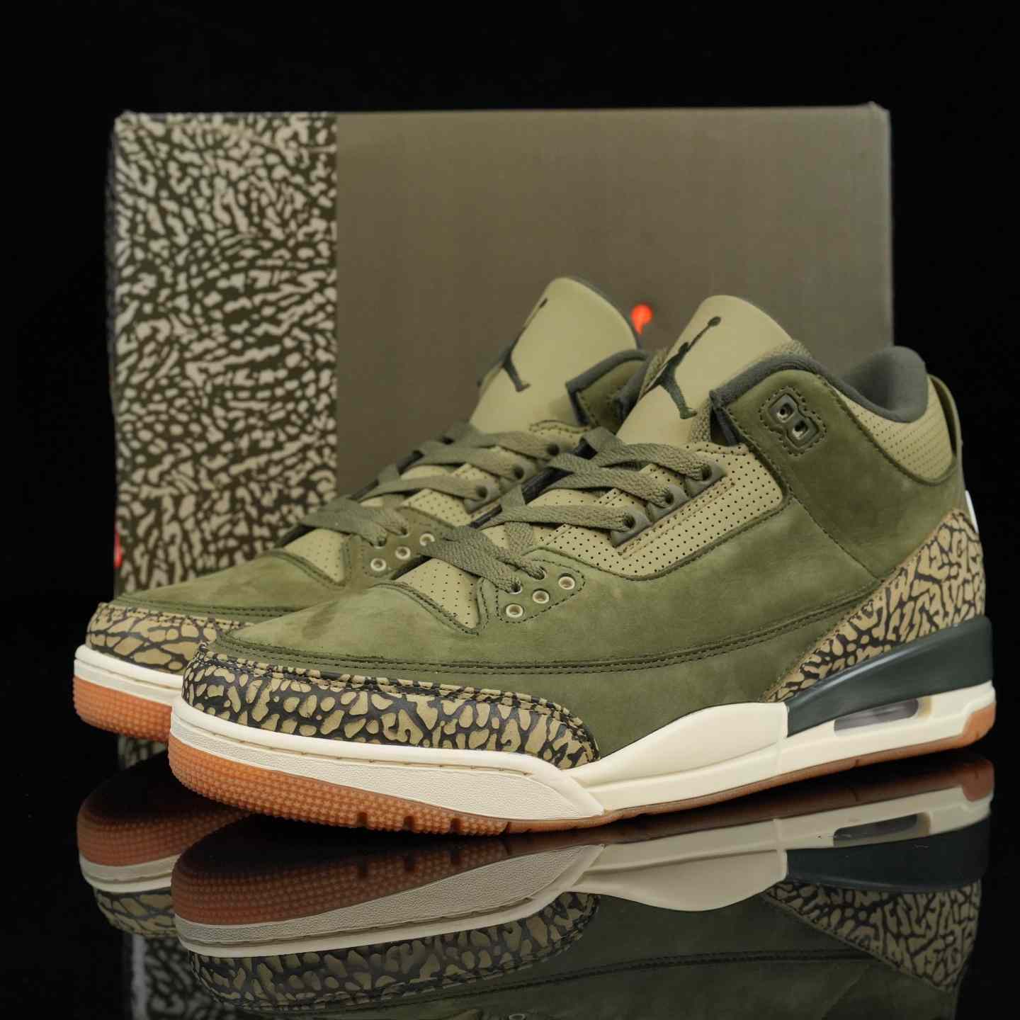 Air Jordan 3 “Medium Olive” Retro Lifestyle Sneakers DN3707-202 - DesignerGu