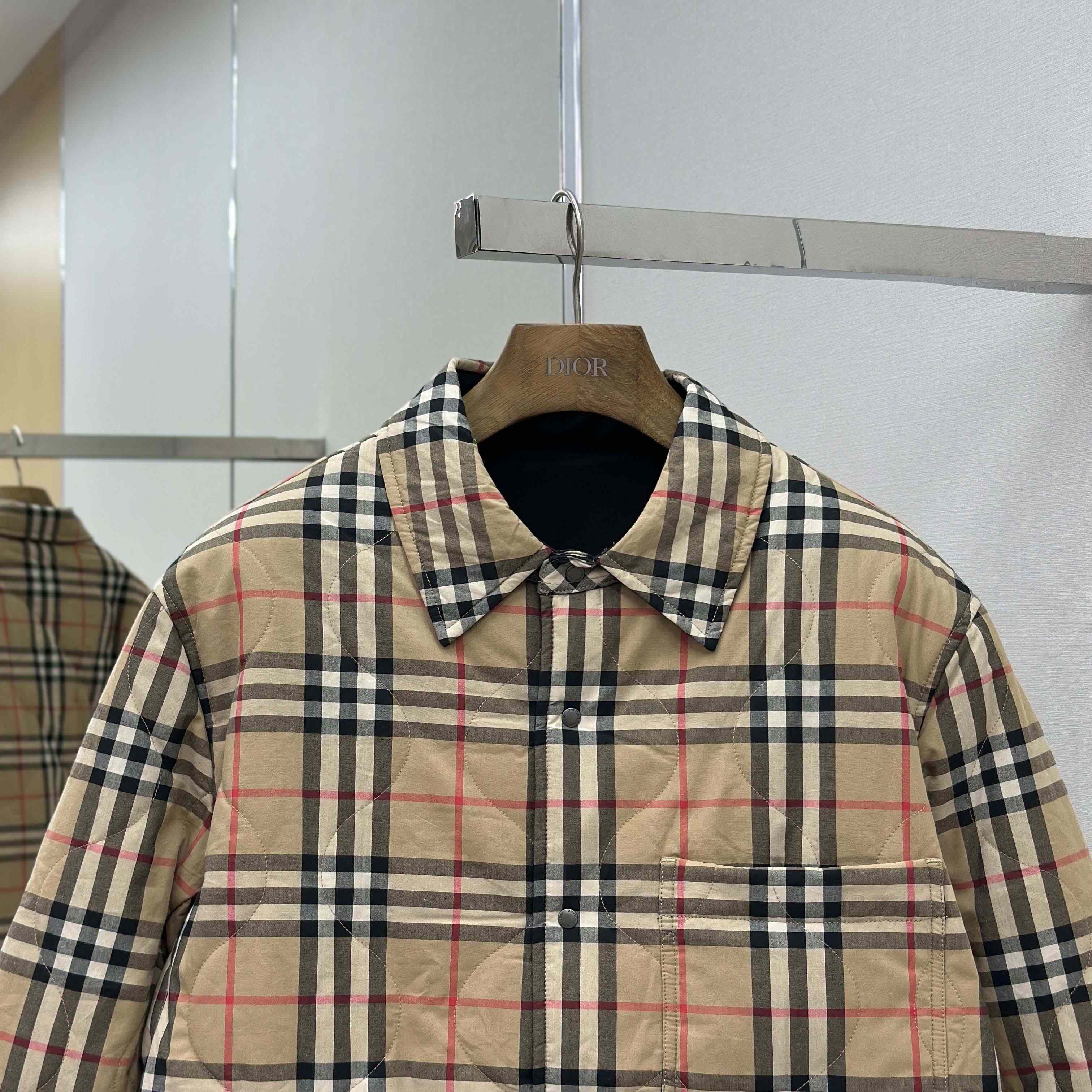 Burberry Reversible Vintage Check Jacket - DesignerGu