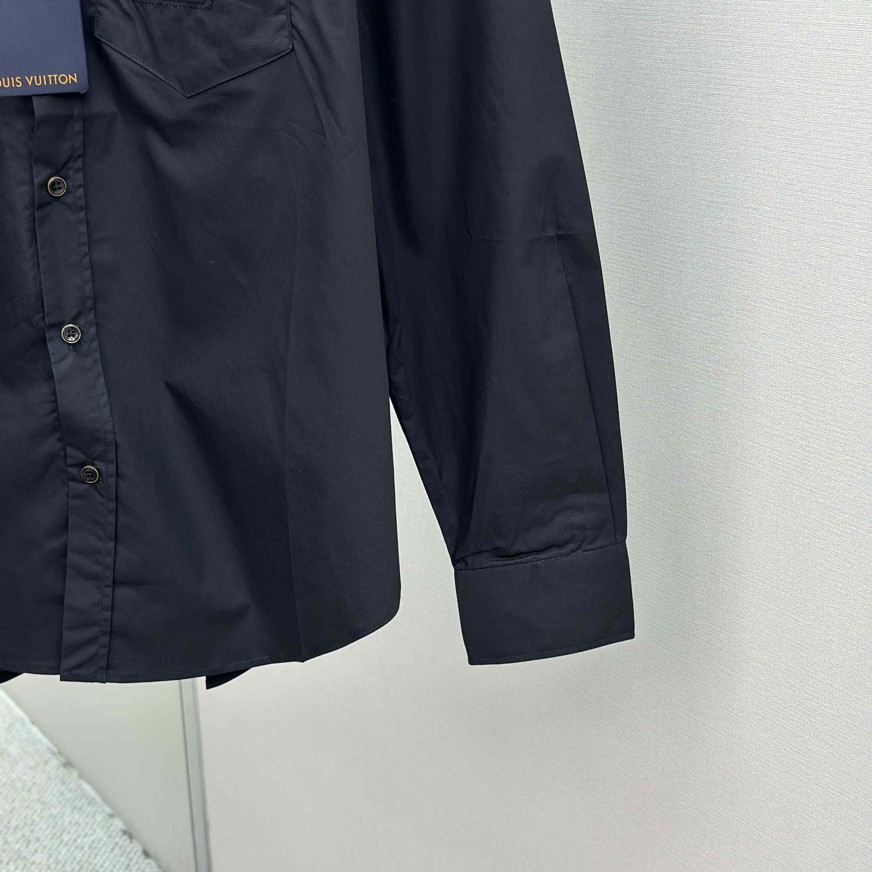 Louis Vuitton Embossed Signature Long-Sleeved Cotton Shirt    - DesignerGu