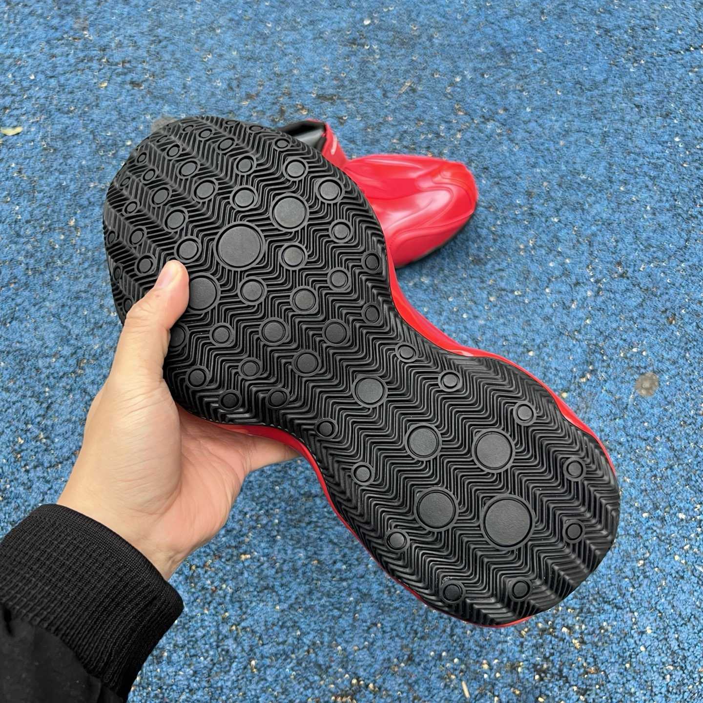 Balenciaga Basketball Sneaker 19th Edition “Black/Red” 824909WBKBM6010 - DesignerGu