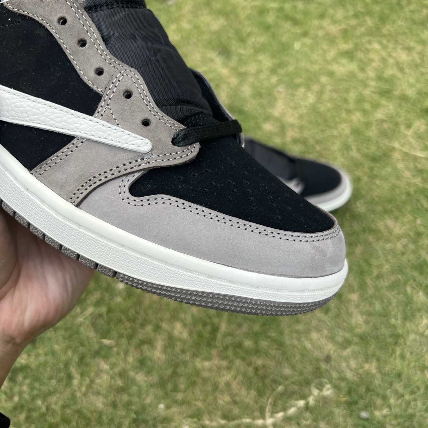 Travis Scott x Air Jordan 1 Low OG “Cactus Jack” Black/Grey Low-Top Sneaker DM7866-201 - DesignerGu