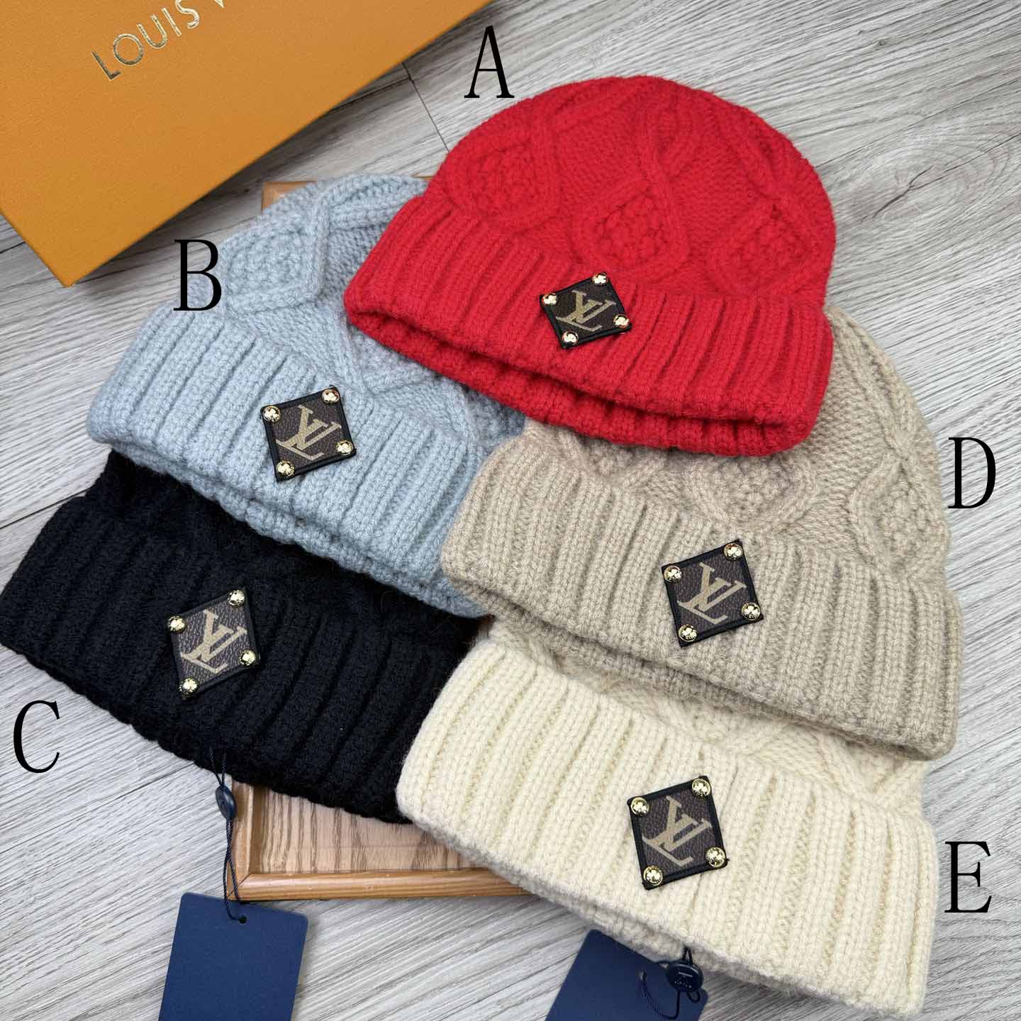 Louis Vuitton Beanie  - DesignerGu