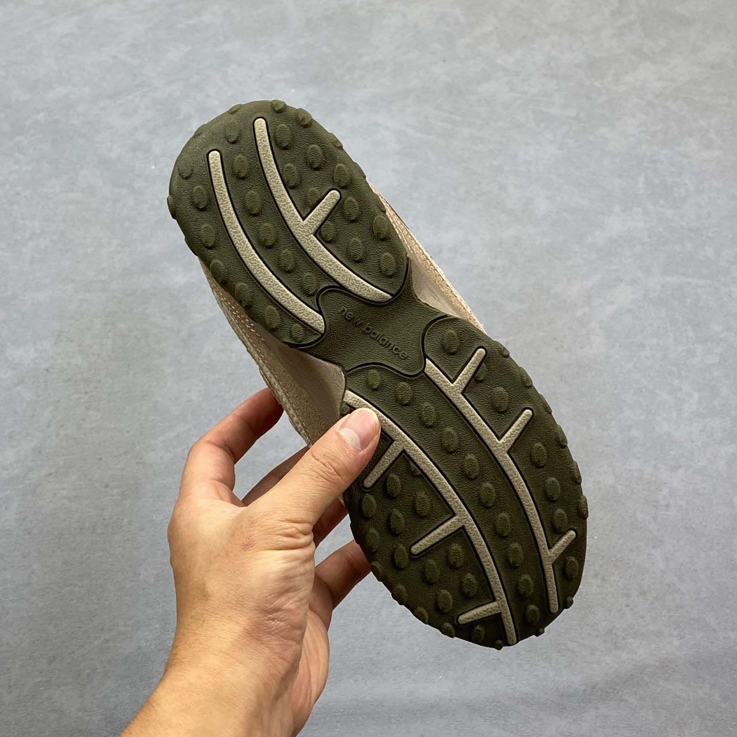 New Balance 204 Series Retro Breathable Running Shoes Light Brown U204LMMA - DesignerGu