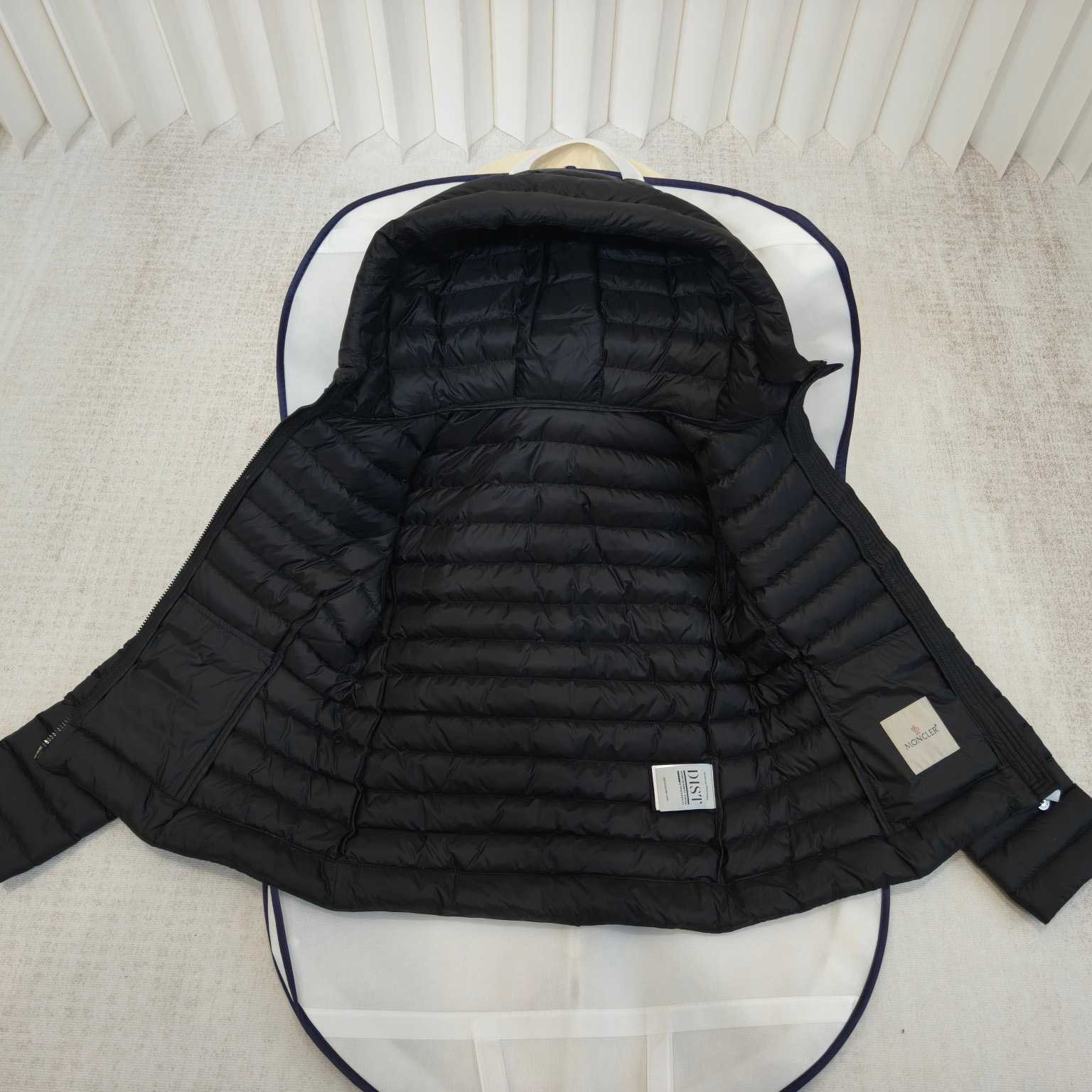 Moncler Ige Hooded Short Down Jacket - DesignerGu