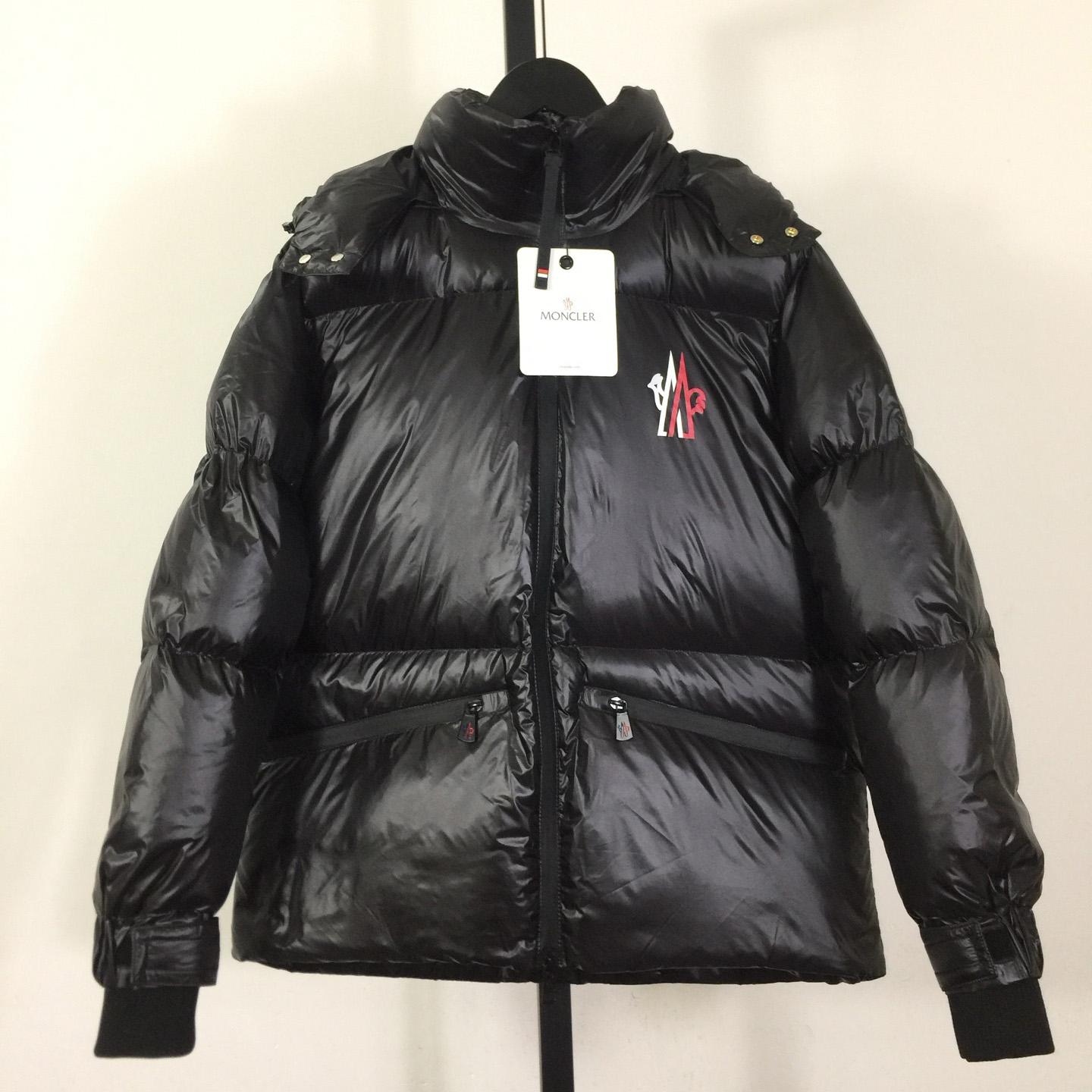 Moncler Hooded Short Down Jacket - DesignerGu
