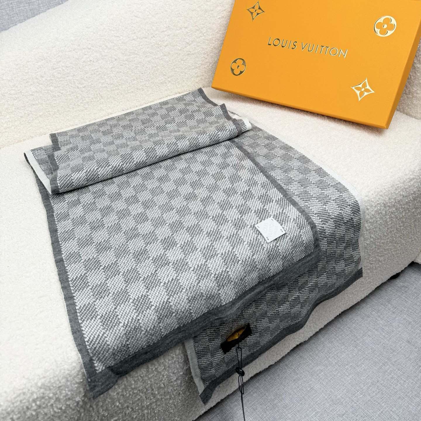 Louis Vuitton Damier Scarf   30*180cm - DesignerGu