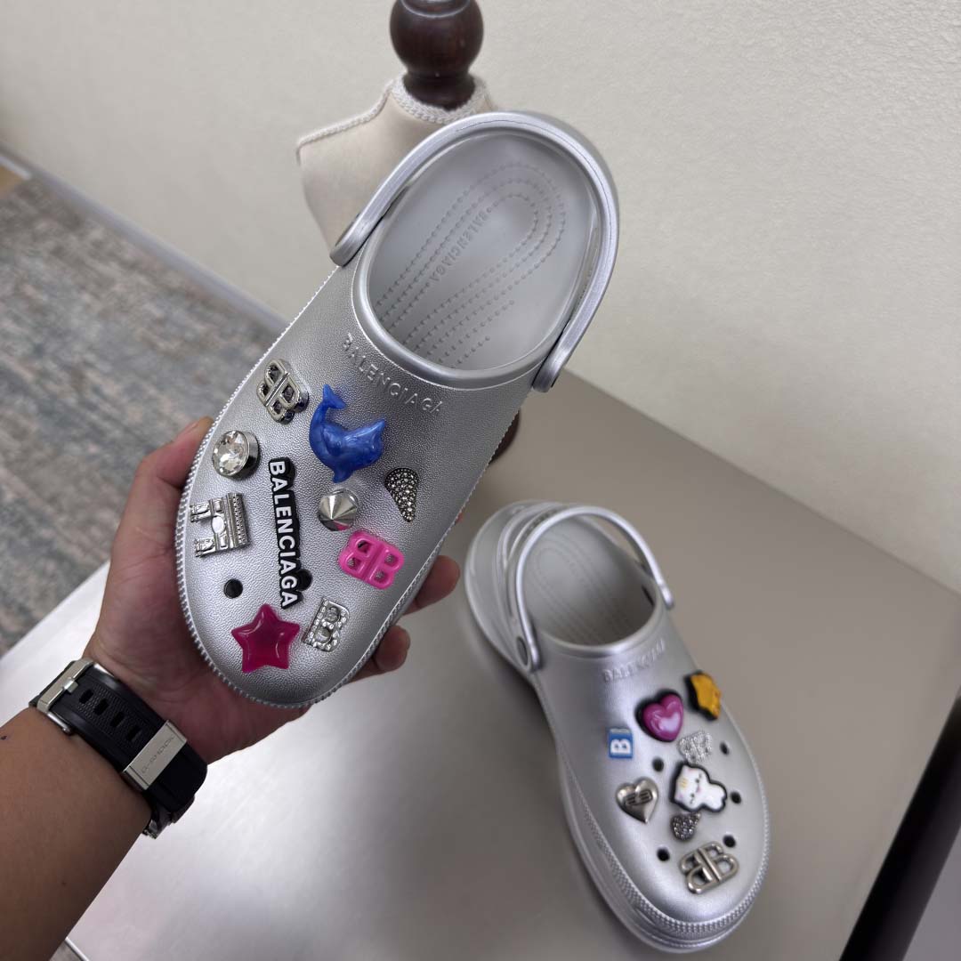 Balenciaga x Crocs Platform Clogs - DesignerGu