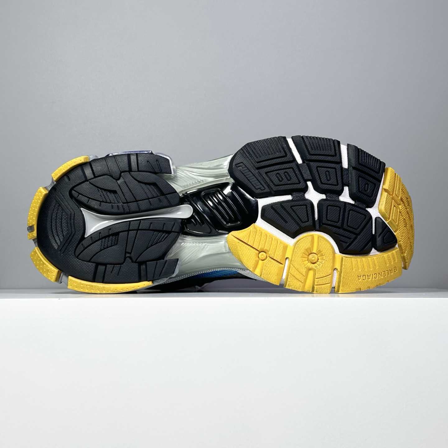 Balenciaga Runner Sneaker In Grey - DesignerGu