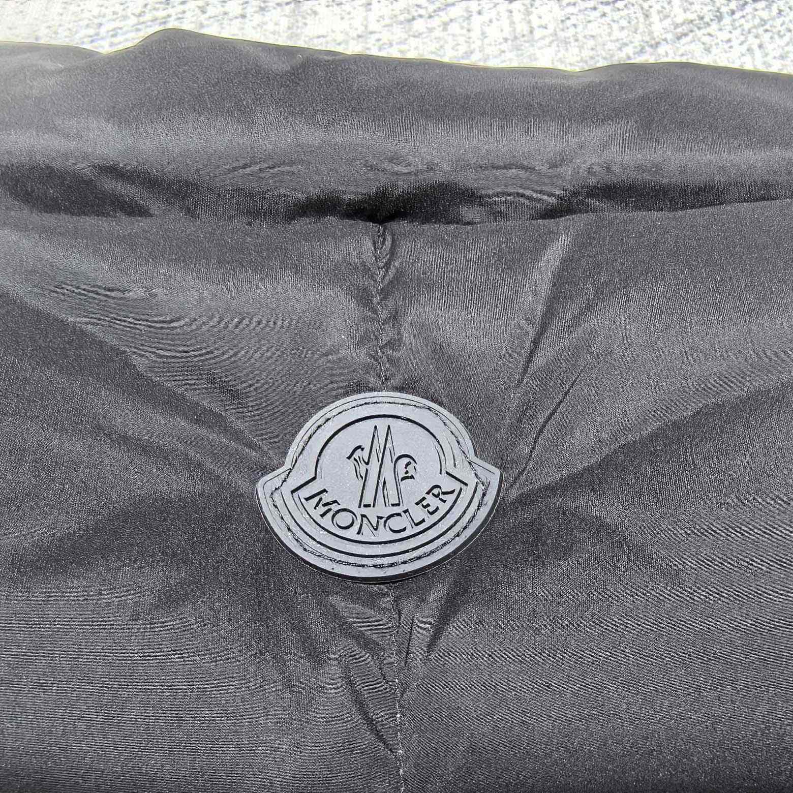 Moncler Padded Quilted Gilet - DesignerGu