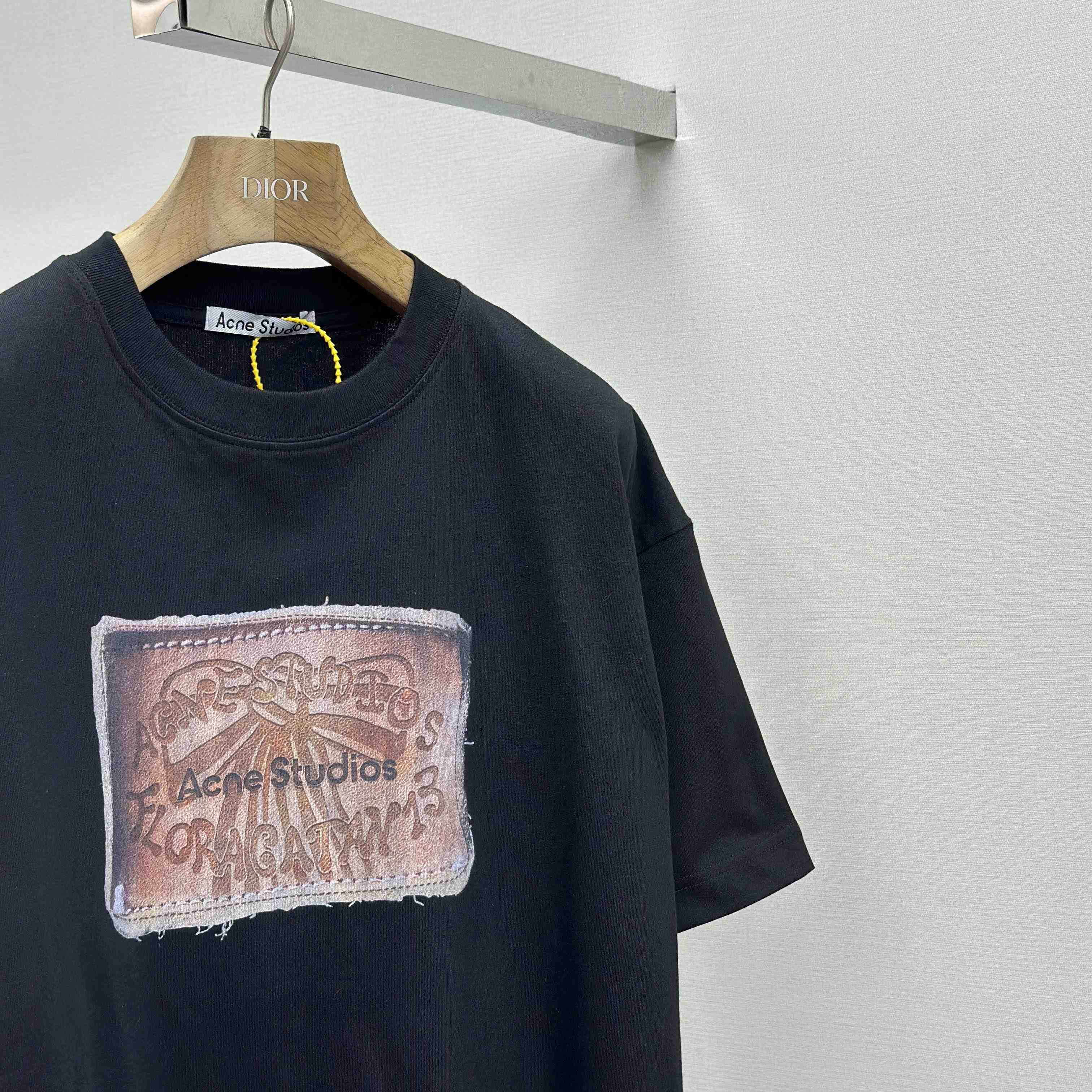 Acne Studios Logo T-shirt-Faded black - DesignerGu