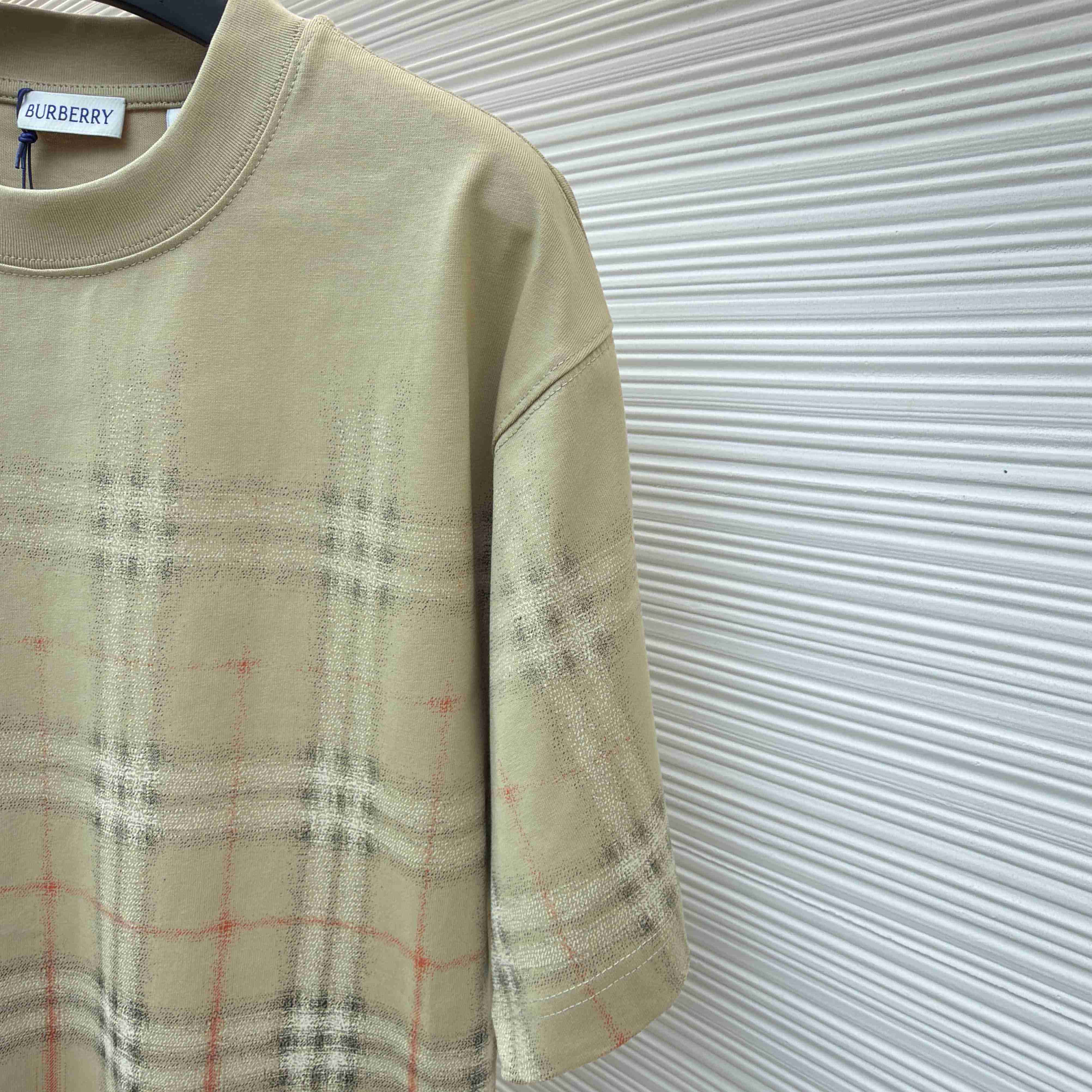 Burberry Gradient Check Cotton T-shirt - DesignerGu