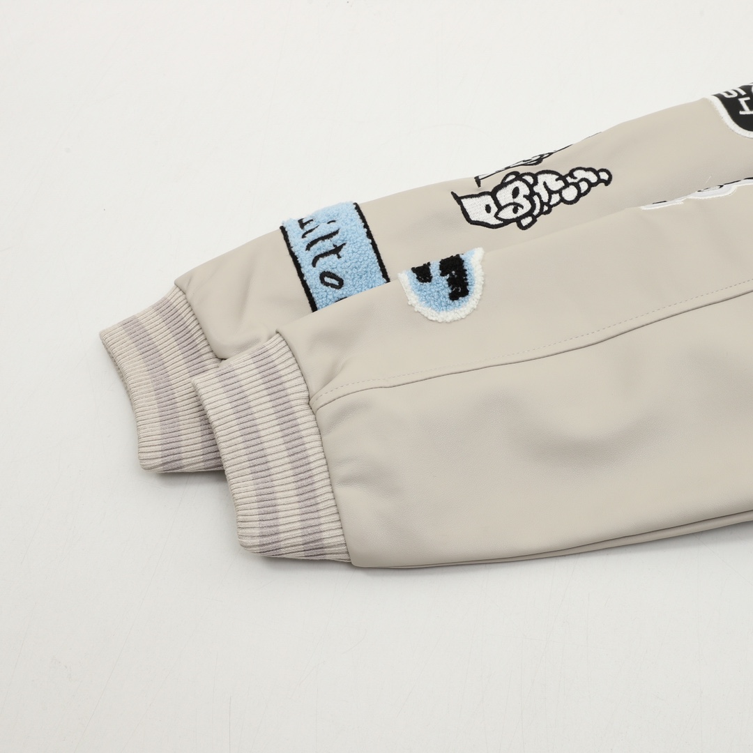 Louis Vuitton Bunny Varsity Jacke - DesignerGu