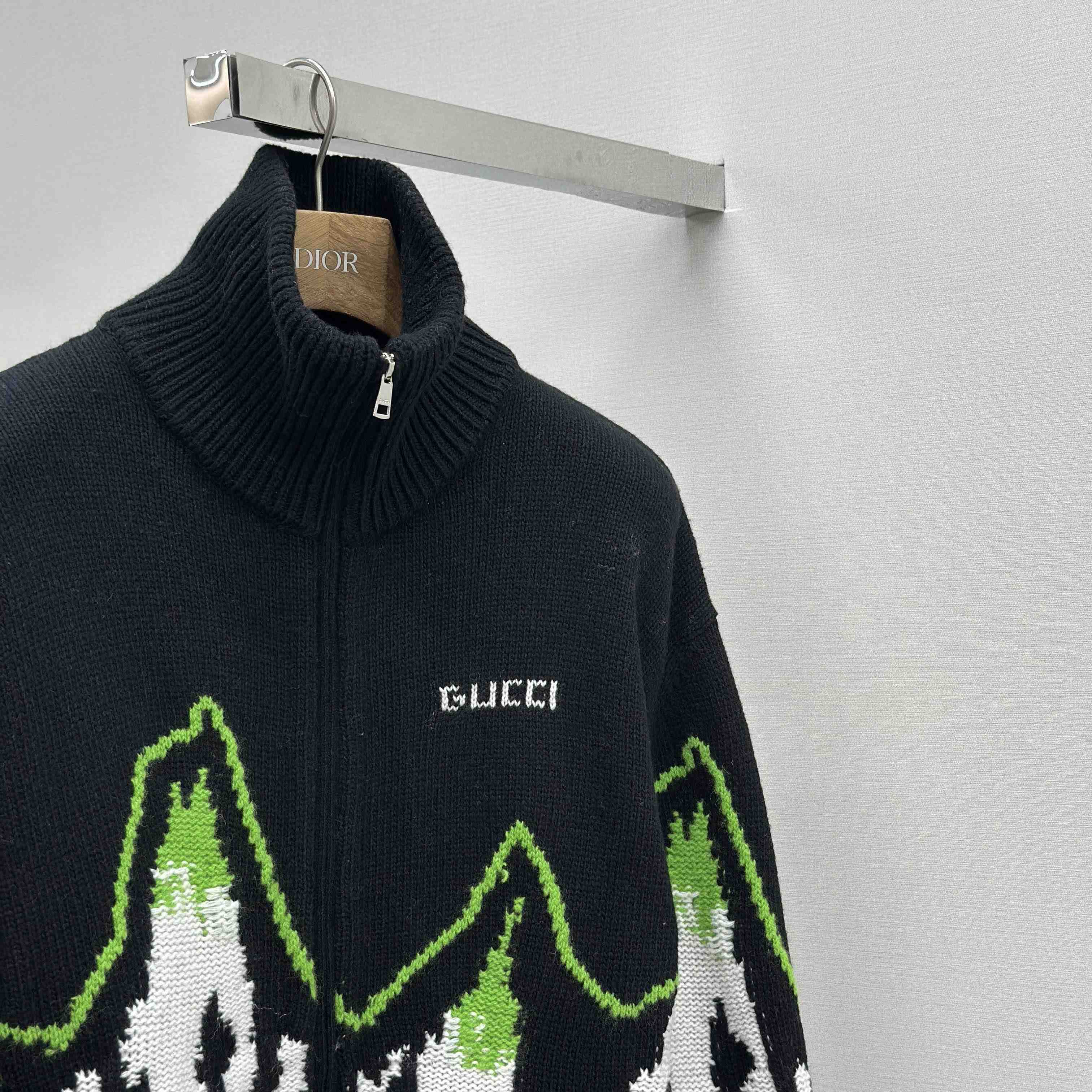 Gucci Wool Jacquard Zip Jacket With Intarsia - DesignerGu