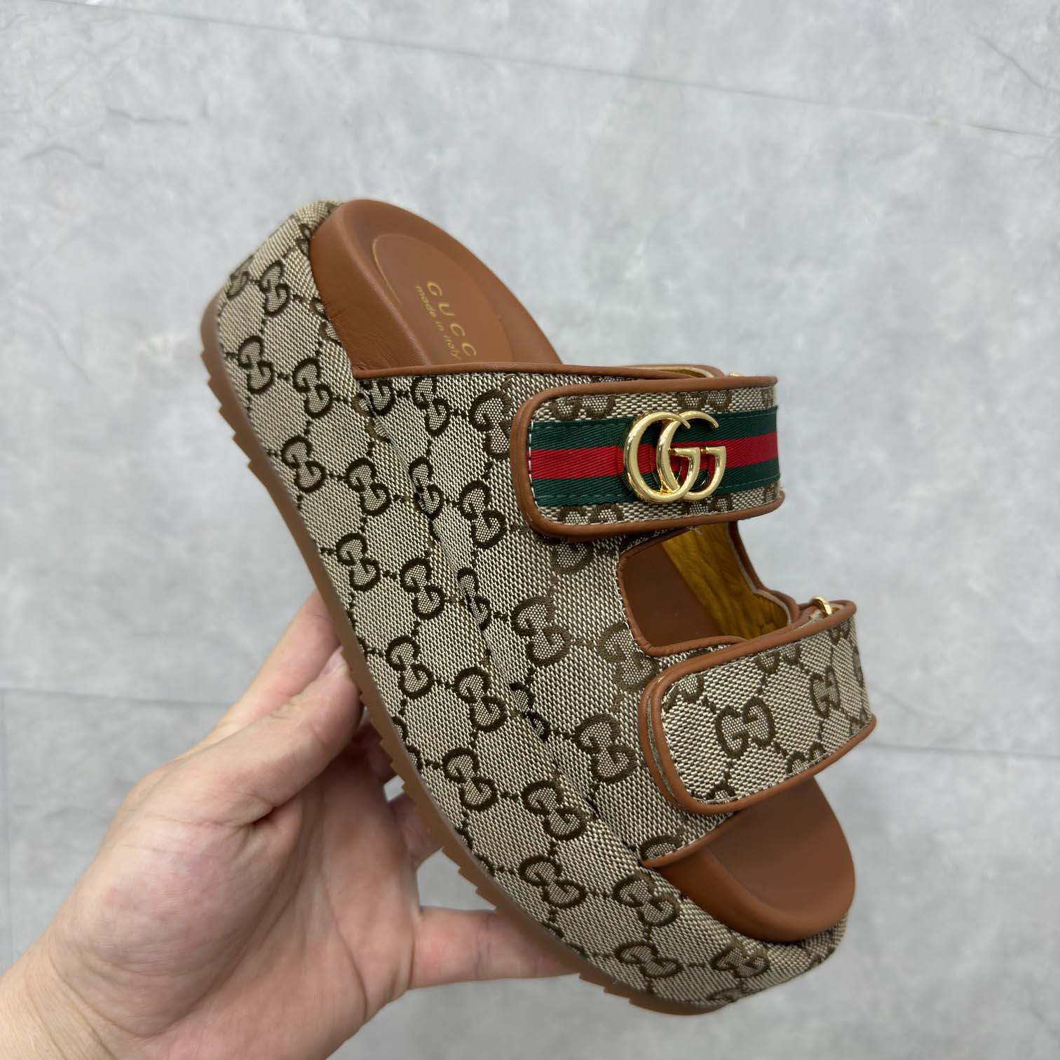 Gucci Platform GG Canvas Slides - DesignerGu