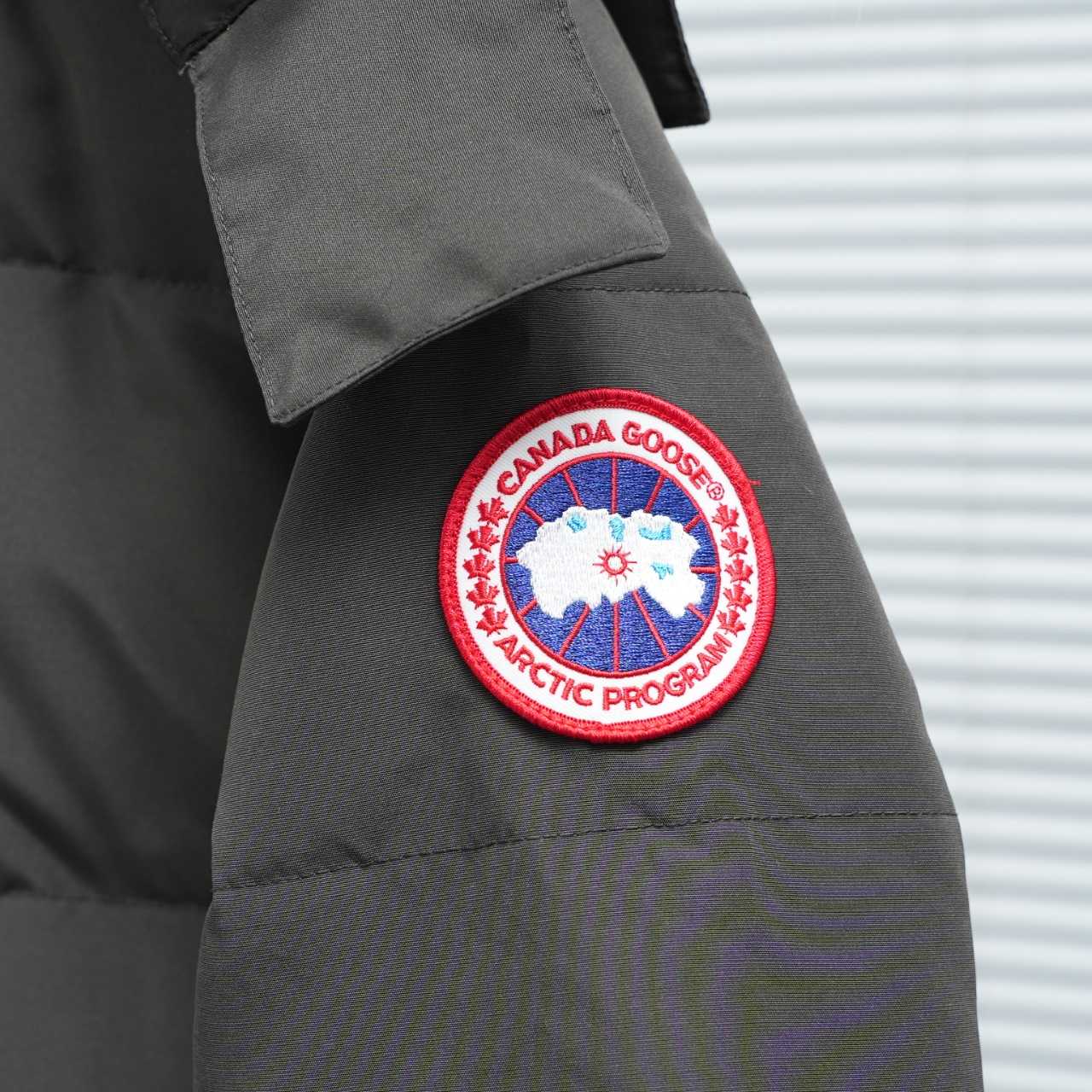 Canada Goose Chelsea Parka - DesignerGu