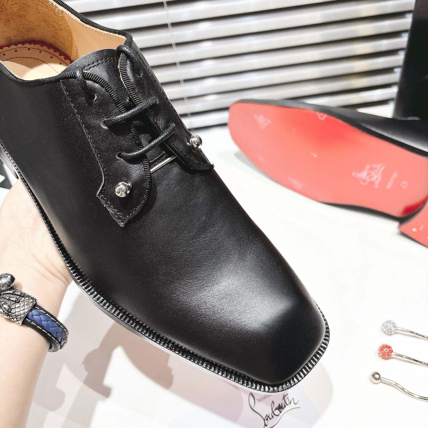 Christian Louboutin Chambeliss Derbies - Calf leather - DesignerGu