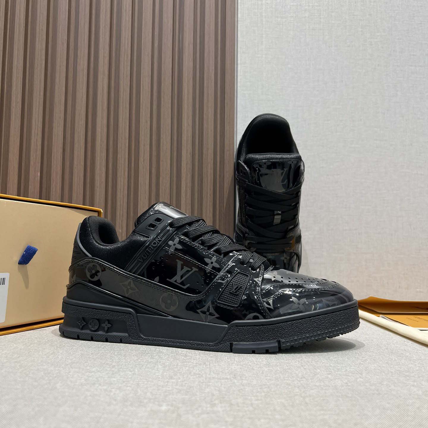 Louis Vuitton LV Trainer Sneaker - DesignerGu