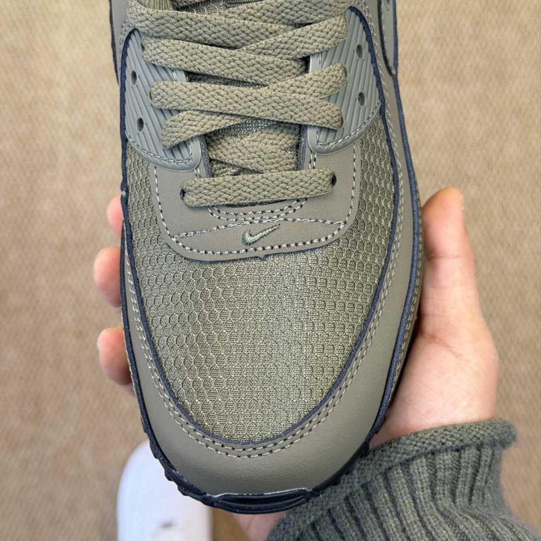 Nike Air Max 90 Sneakers    CN8490-001 - DesignerGu