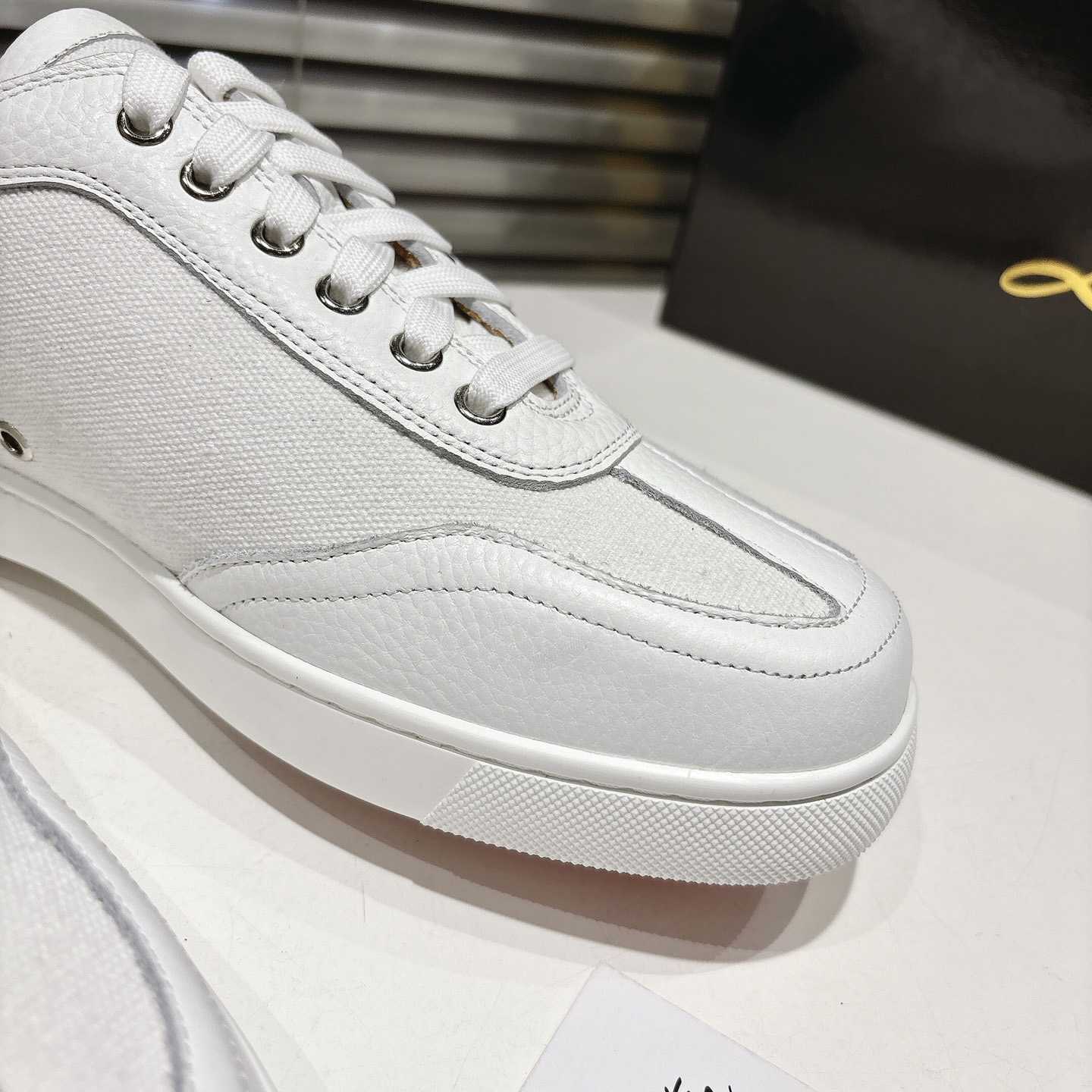 Christian Louboutin Retero Sneakers - DesignerGu