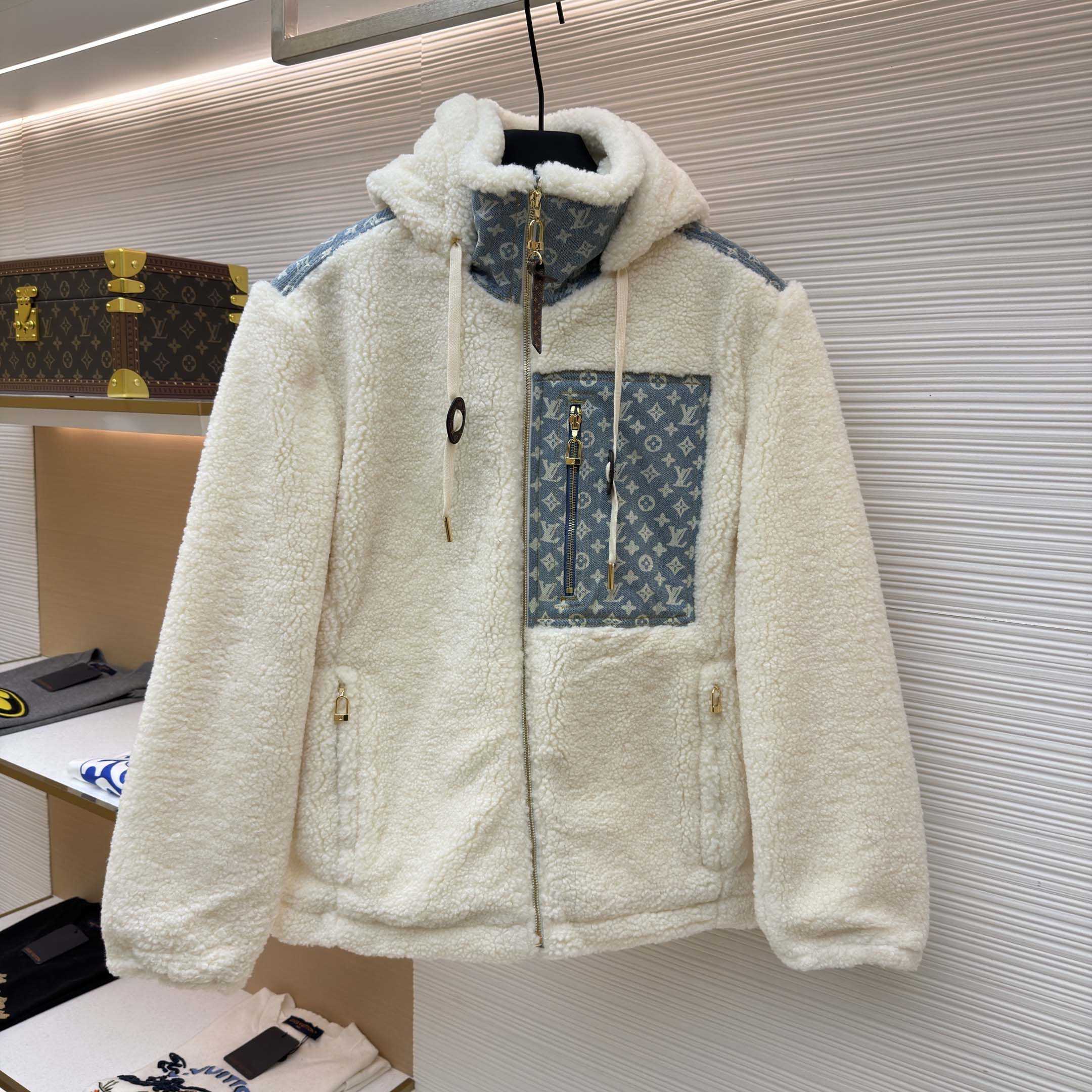 Louis Vuitton Monogram Accent Fleece Jacket - DesignerGu
