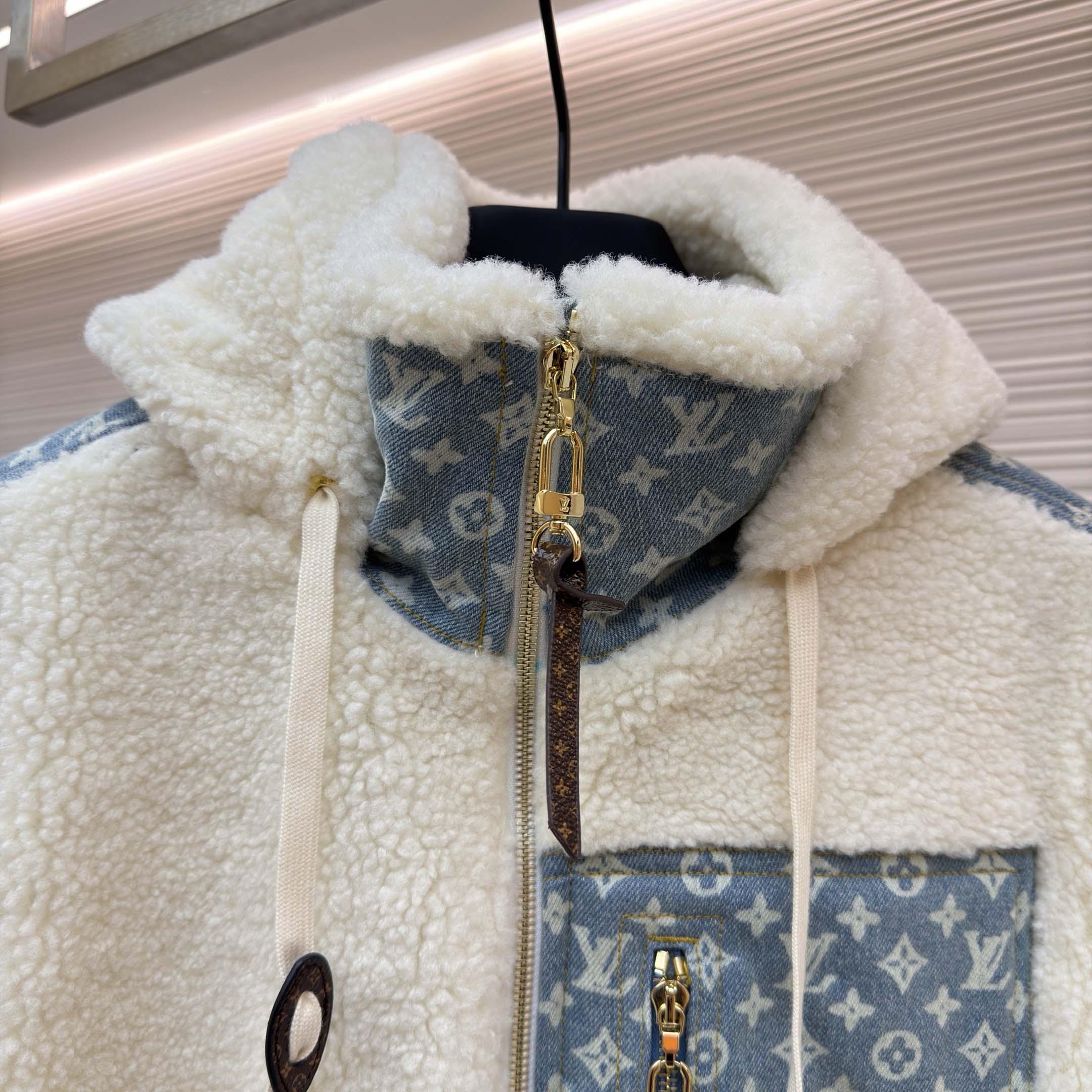 Louis Vuitton Monogram Accent Fleece Jacket - DesignerGu