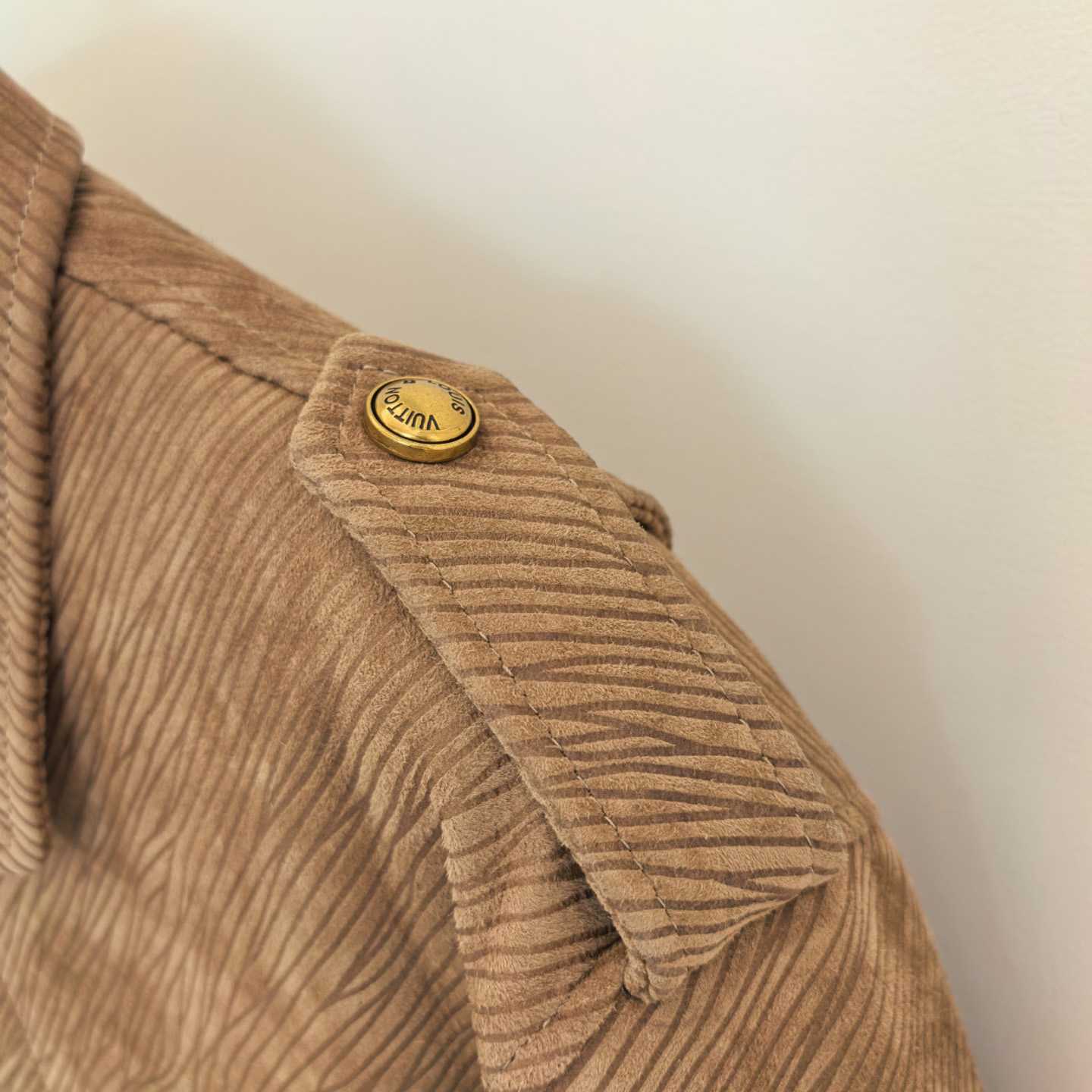 Louis Vuitton Epi Embossed Leather Flight Jacket - DesignerGu