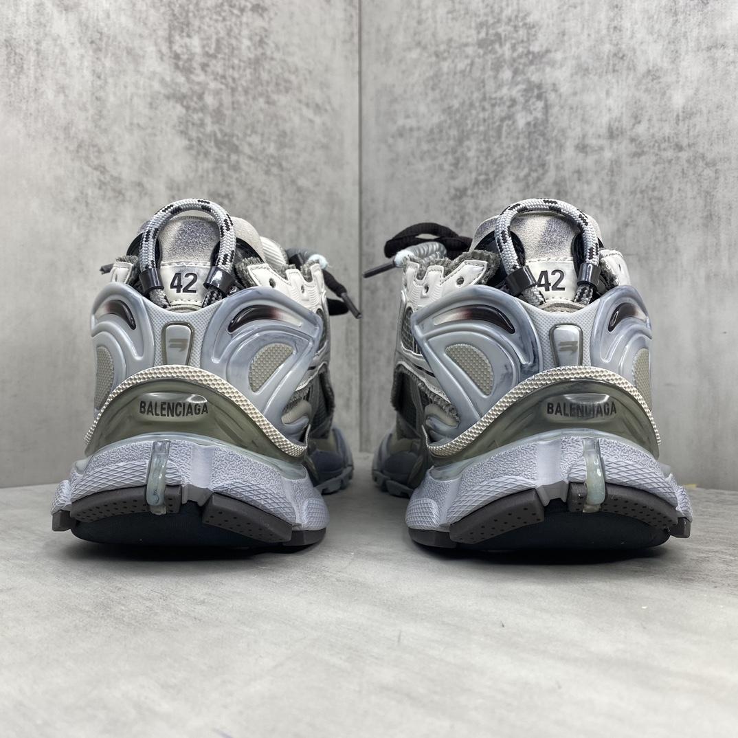 Balenciaga Runner Sneakers - DesignerGu