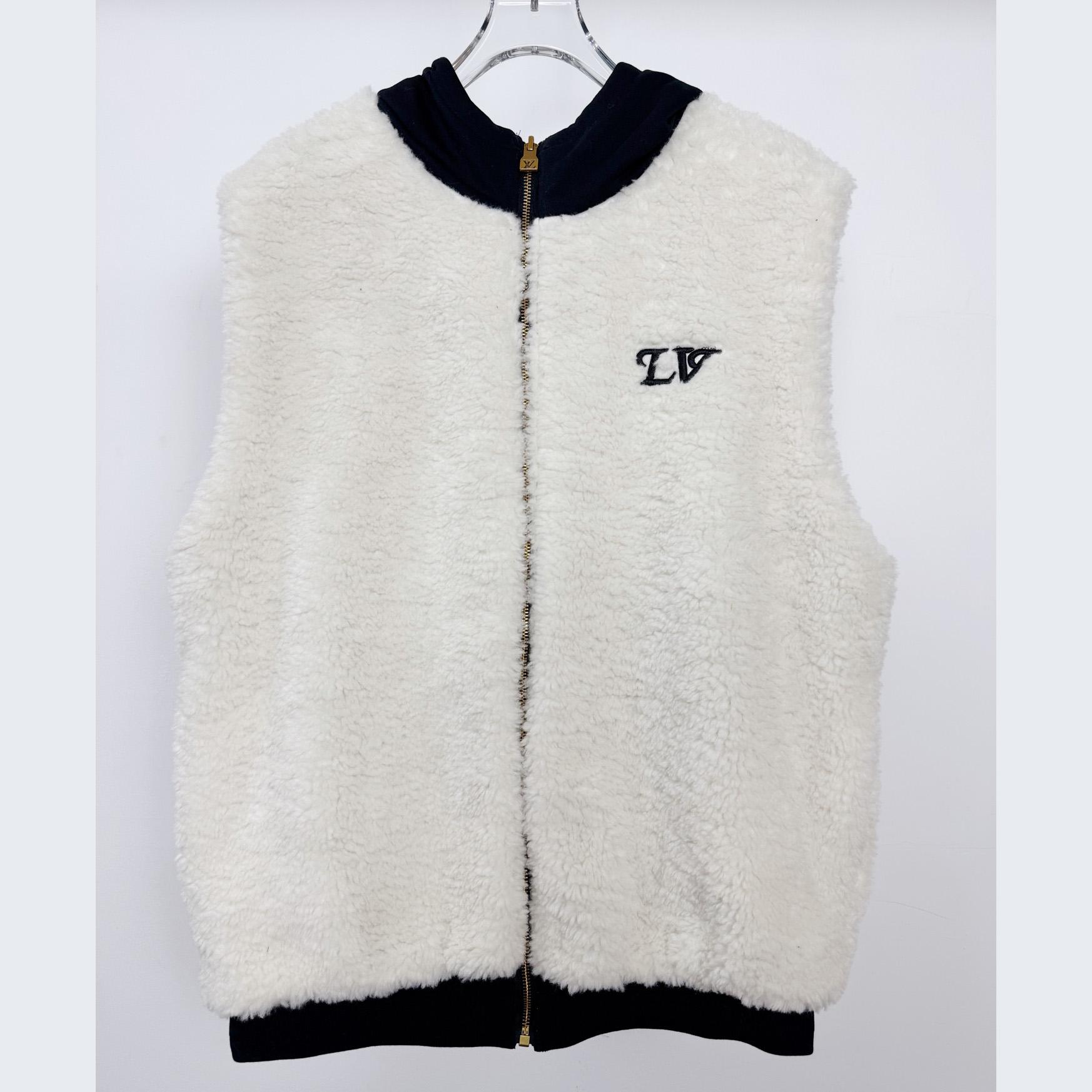 Louis Vuitton Reversible Fleece Gilet - DesignerGu