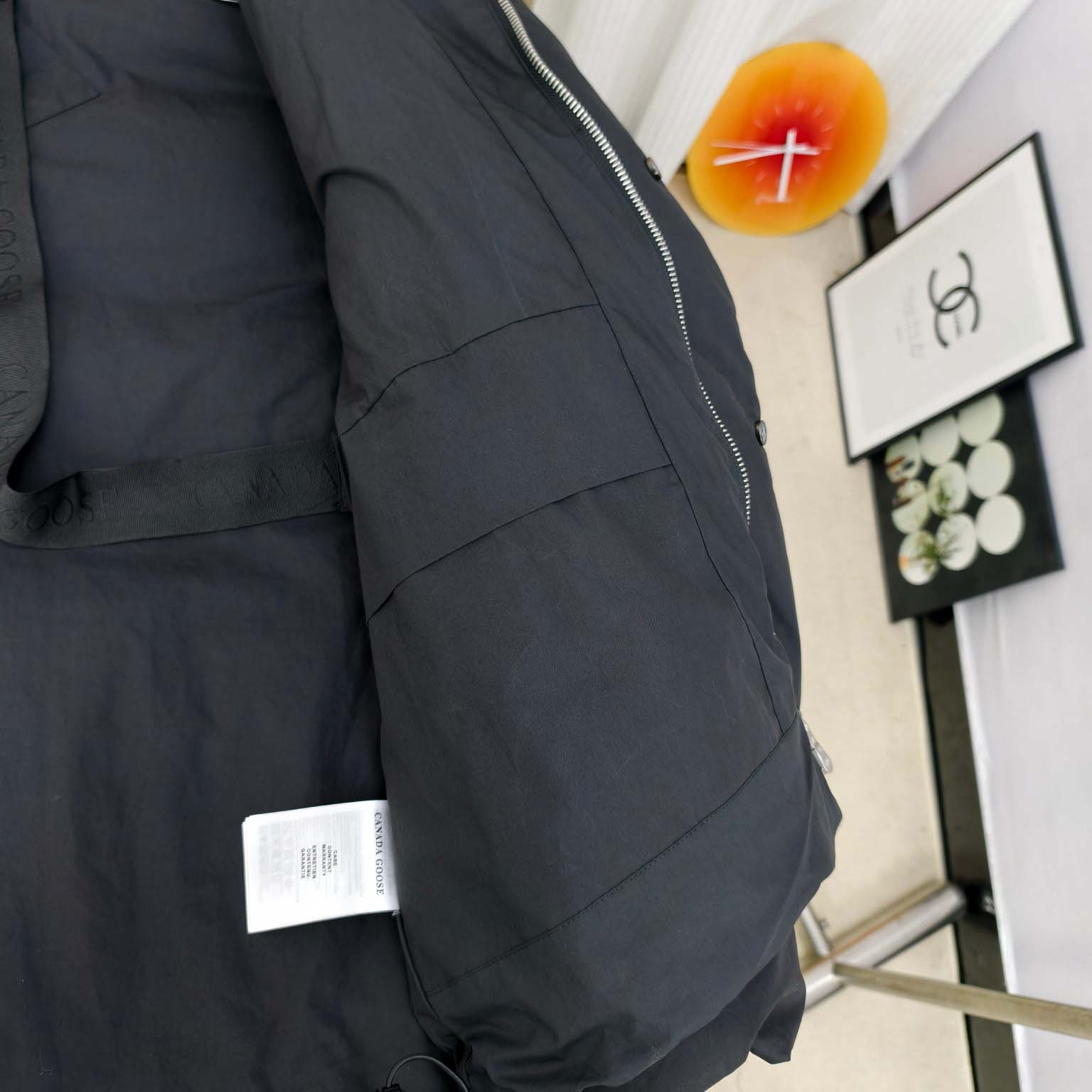 Canada Goose Umba Convertible Cotton Down Jacket - DesignerGu