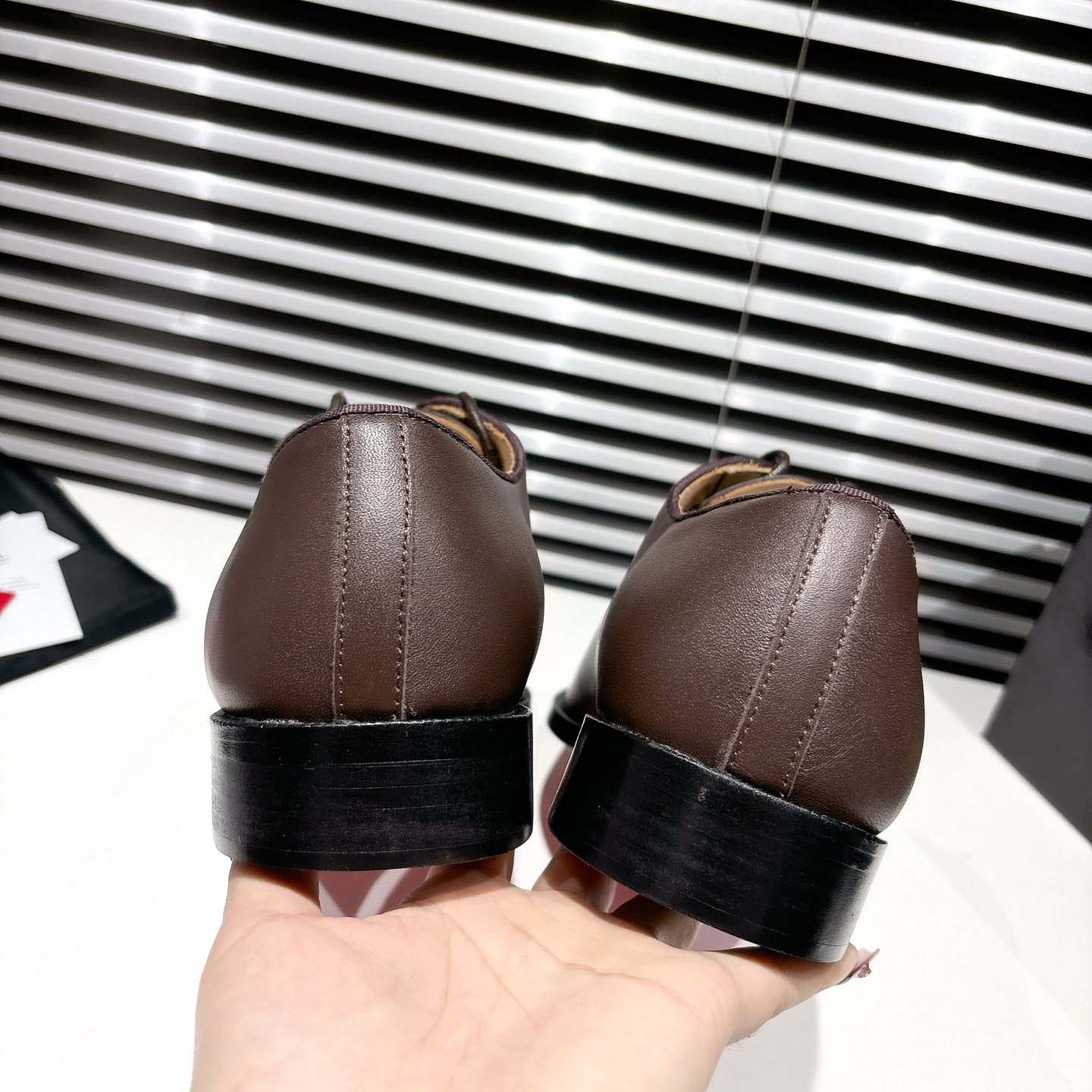 Christian Louboutin Chambeliss Derbies - Calf leather - DesignerGu