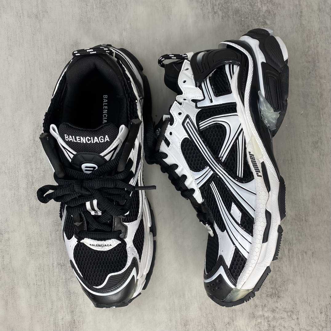 Balenciaga Runner Sneakers - DesignerGu