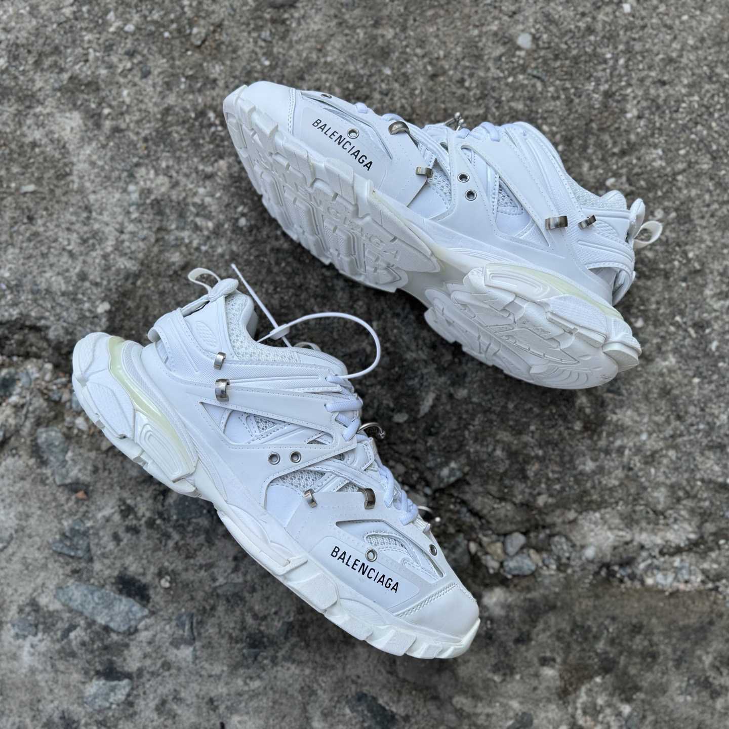 Balenciaga Track piercing Sneaker In White - DesignerGu