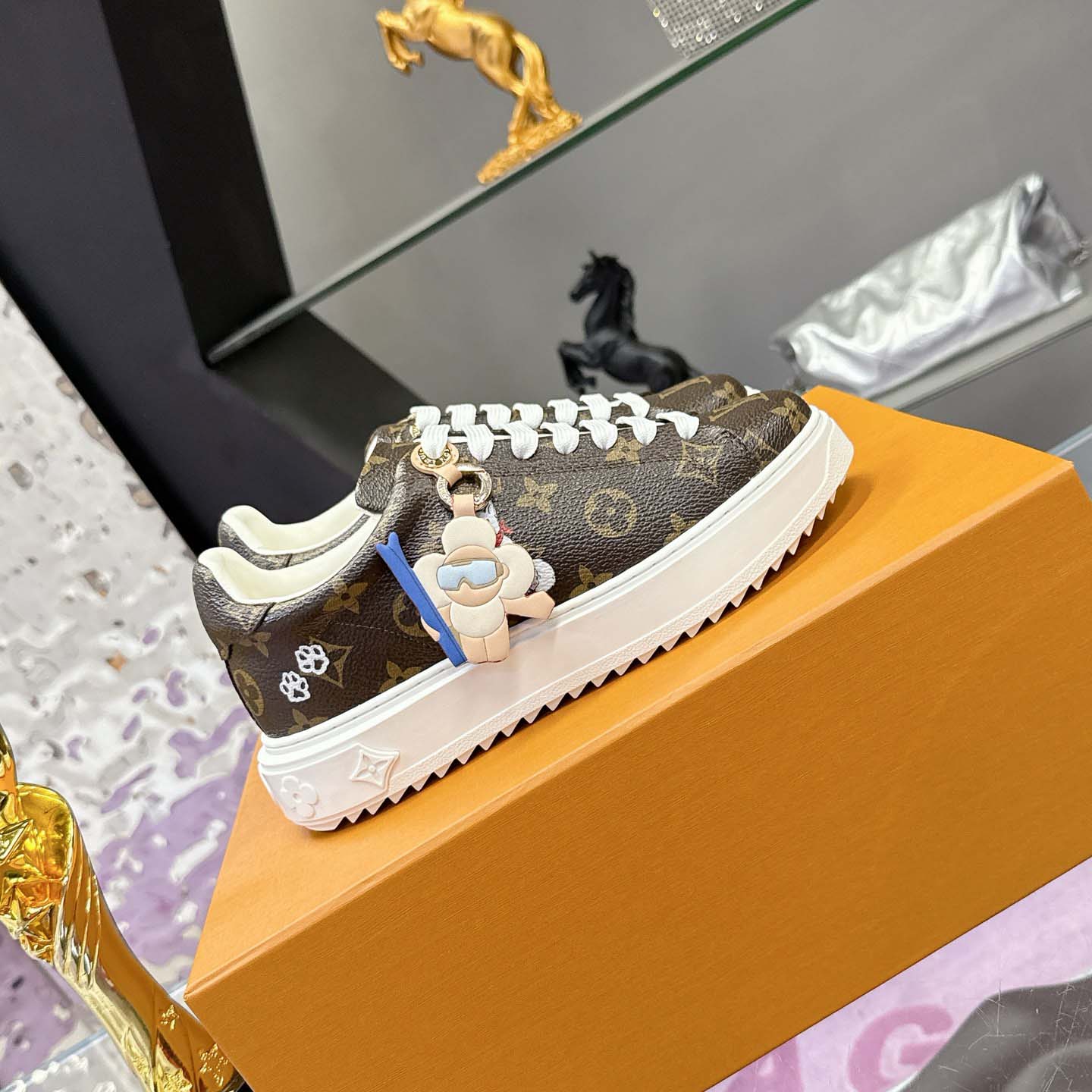 Louis Vuitton Time Out Sneaker    - DesignerGu