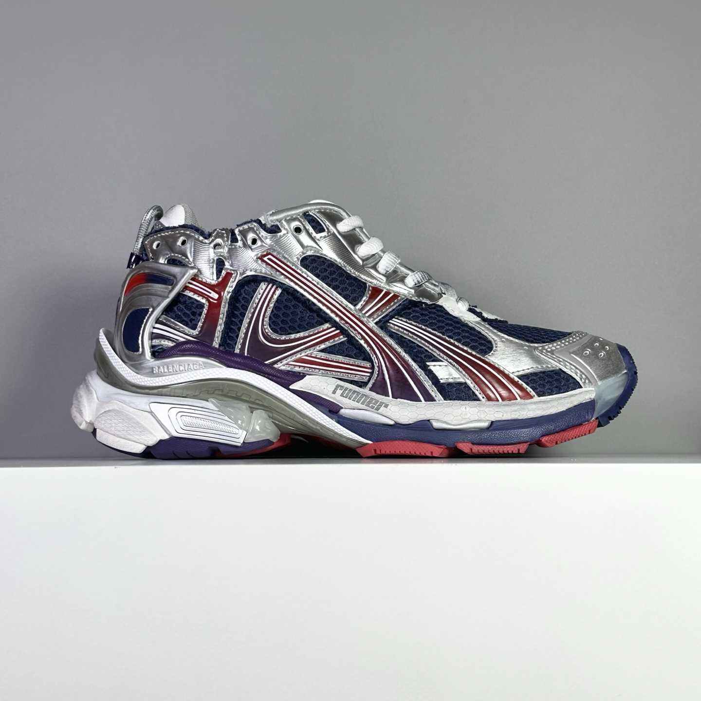 Balenciaga Runner Sneaker In Navy - DesignerGu