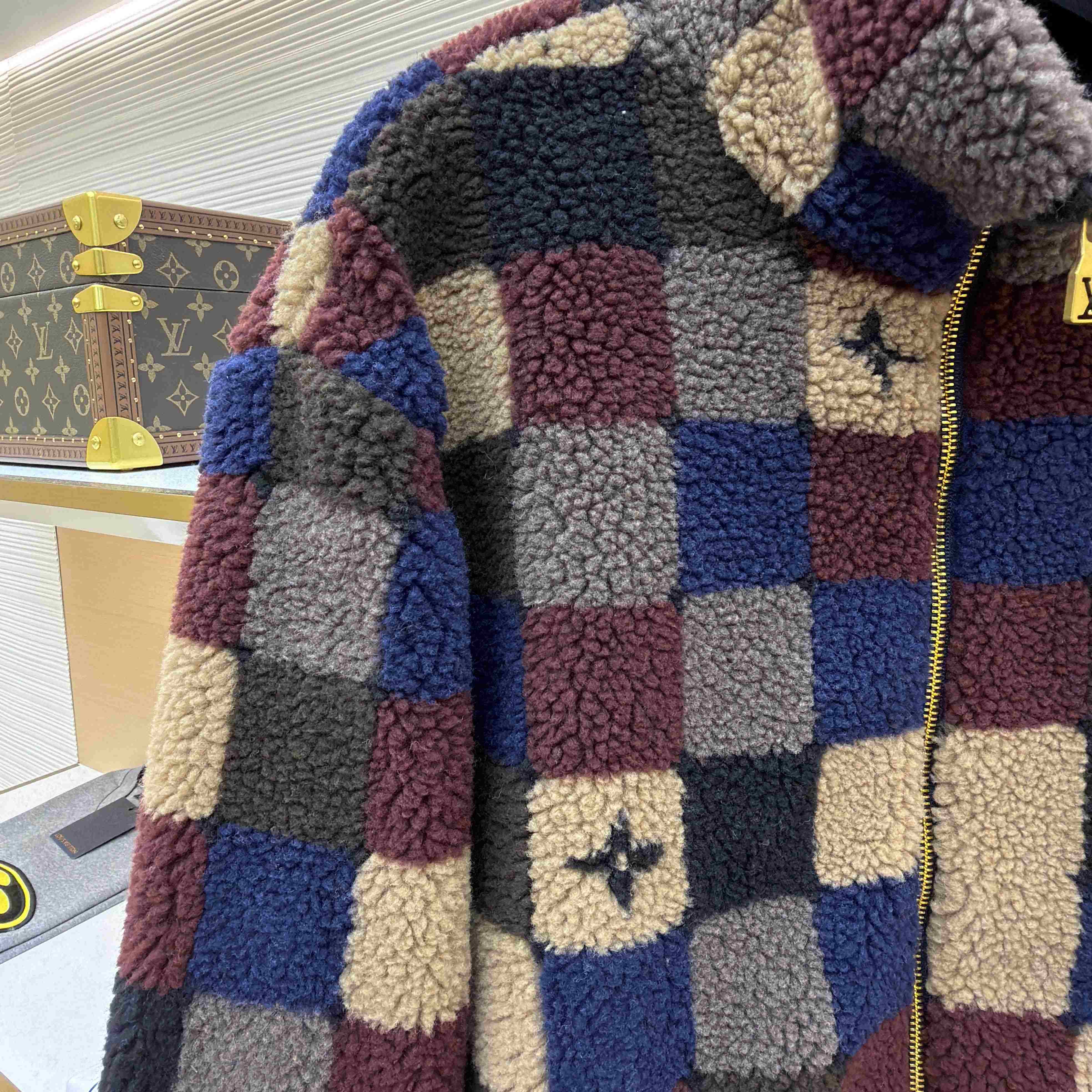 Louis Vuitton Damier Fleece Blouson - DesignerGu
